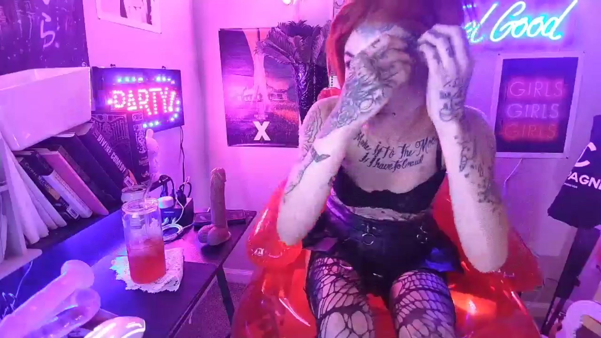 Gallery image thumbnail from BashXbunny's myfreecams stream on, 08/30/2024, 06:58 image 16 of 20