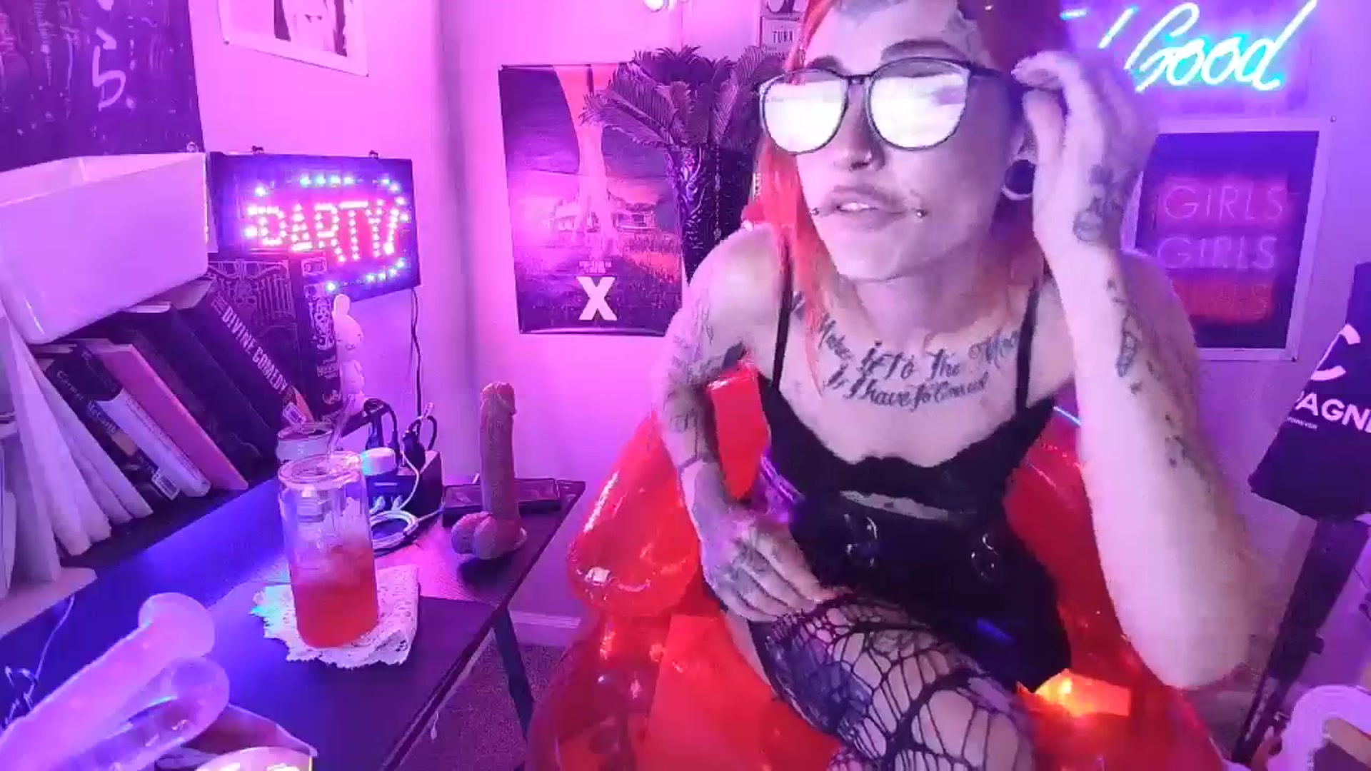 Gallery image thumbnail from BashXbunny's myfreecams stream on, 08/30/2024, 06:58 image 18 of 20