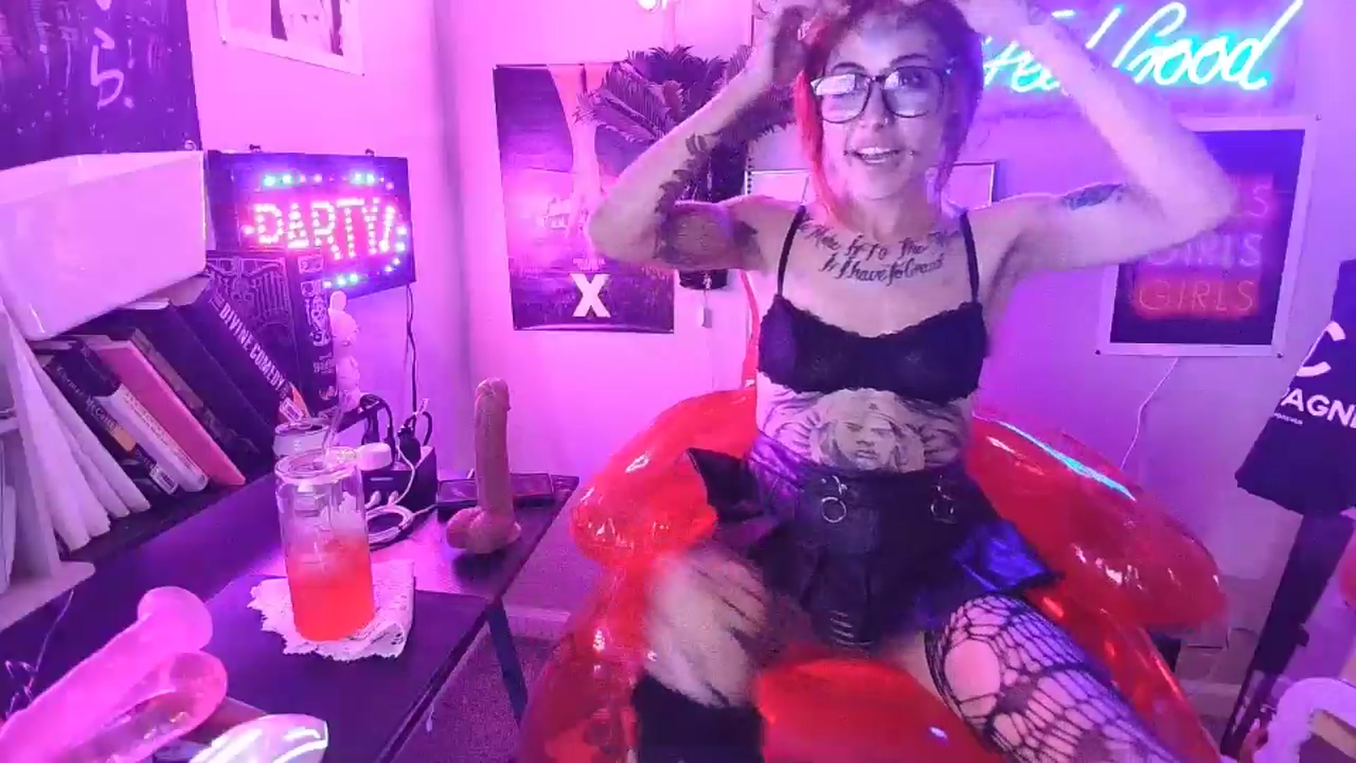 Gallery image thumbnail from BashXbunny's myfreecams stream on, 08/30/2024, 06:58 image 15 of 20