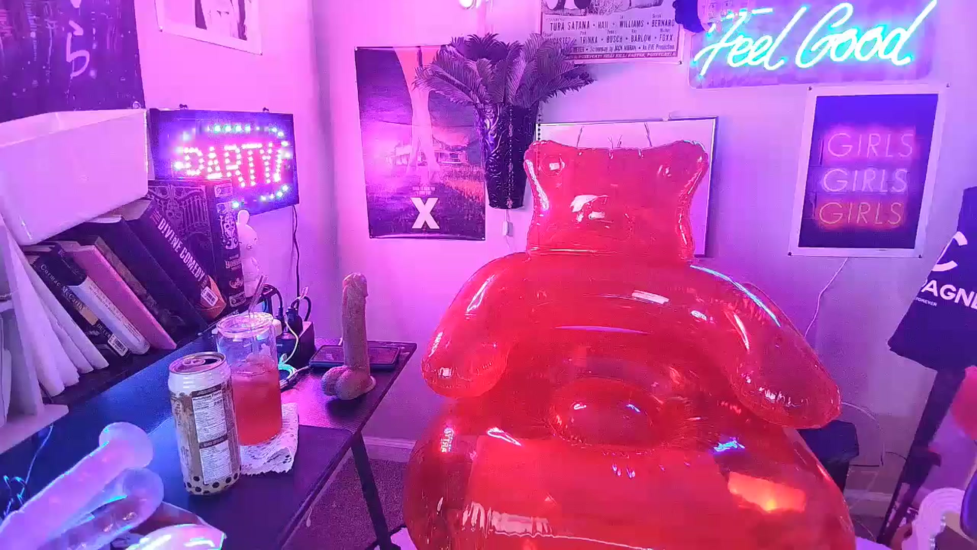 Gallery image thumbnail from BashXbunny's myfreecams stream on, 08/30/2024, 06:58 image 3 of 20