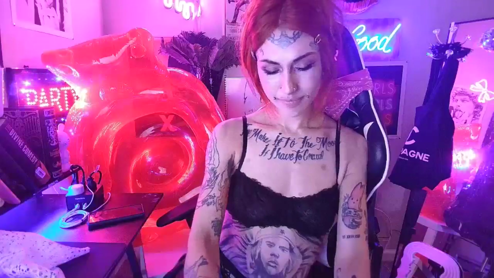 Gallery image thumbnail from BashXbunny's myfreecams stream on, 08/30/2024, 08:20 image 9 of 20