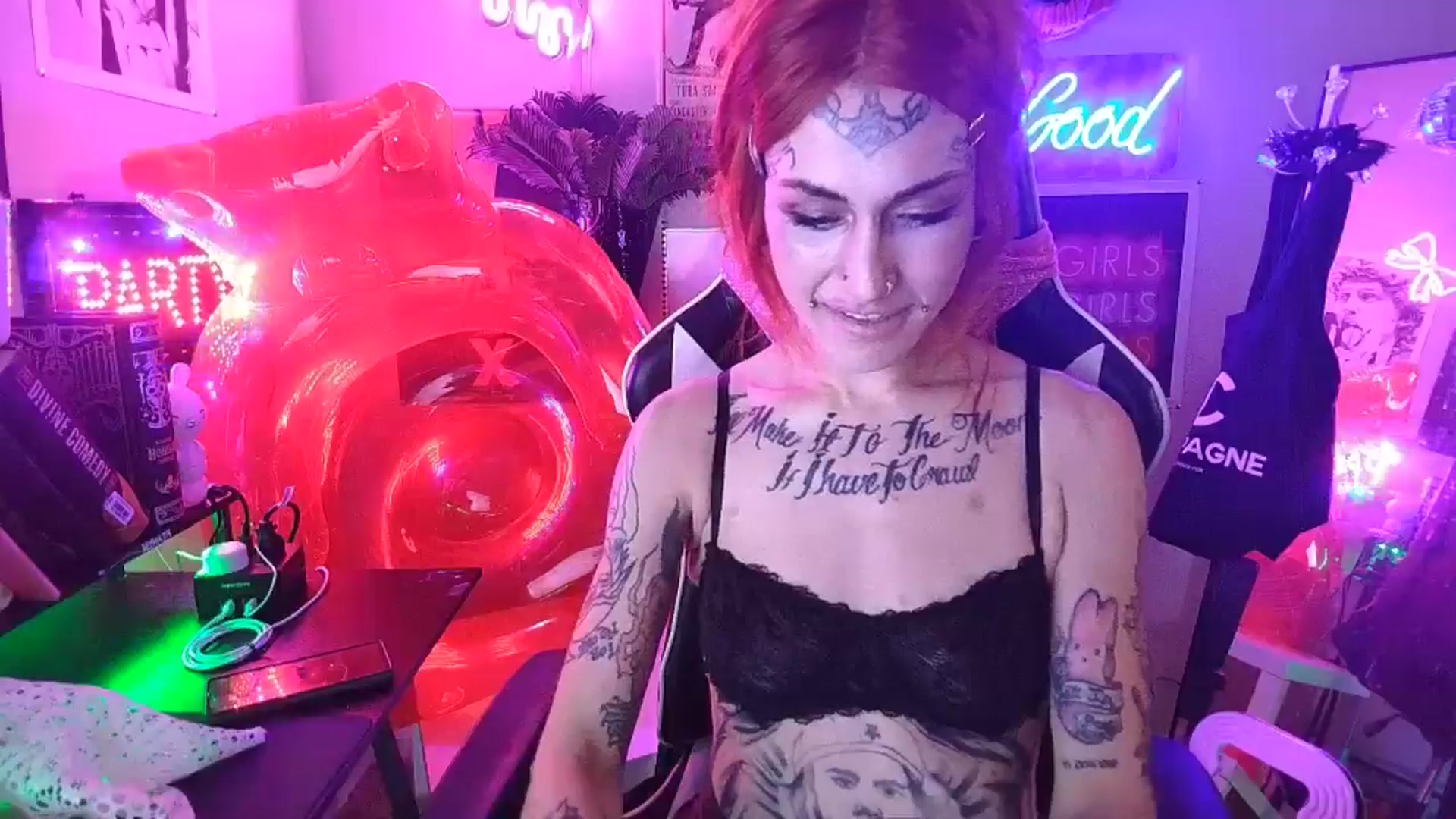 Gallery image thumbnail from BashXbunny's myfreecams stream on, 08/30/2024, 08:20 image 12 of 20