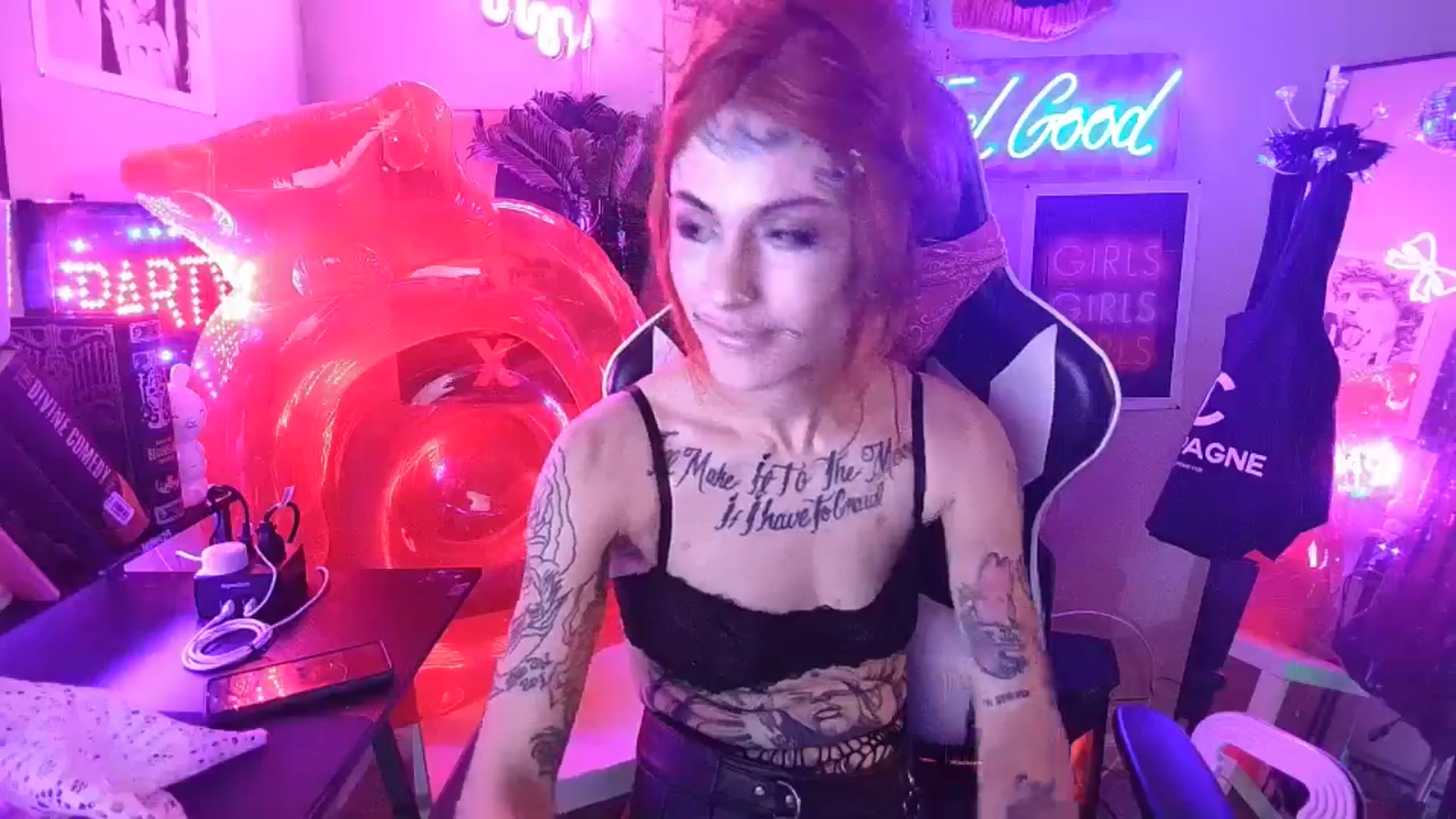 Gallery image thumbnail from BashXbunny's myfreecams stream on, 08/30/2024, 08:20 image 14 of 20