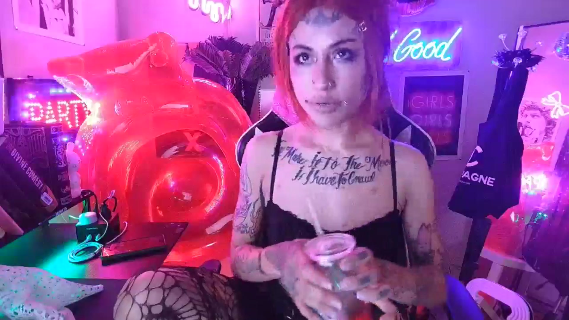 Gallery image thumbnail from BashXbunny's myfreecams stream on, 08/30/2024, 08:20 image 7 of 20
