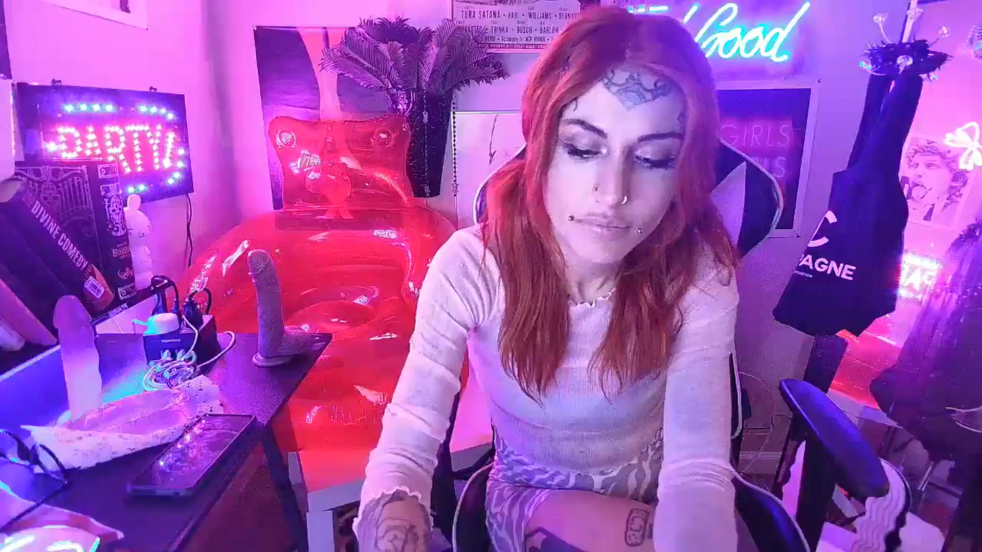 Gallery image thumbnail from BashXbunny's myfreecams stream on, 08/30/2024, 08:54 image 17 of 20