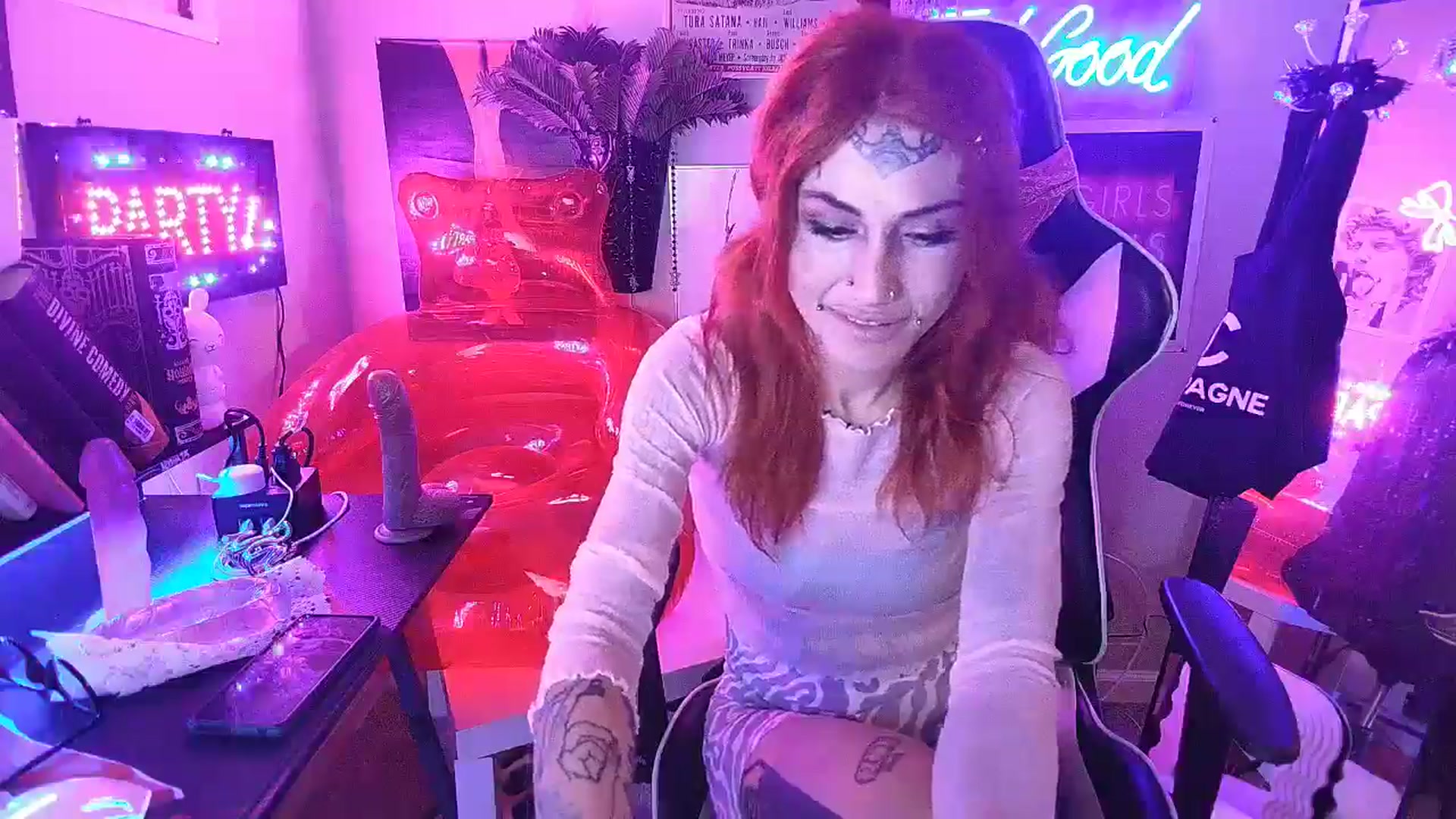 Gallery image thumbnail from BashXbunny's myfreecams stream on, 08/30/2024, 08:54 image 15 of 20