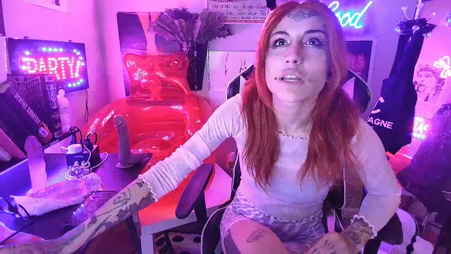 Gallery image thumbnail from BashXbunny's myfreecams stream on, 08/30/2024, 08:54 image 4 of 20