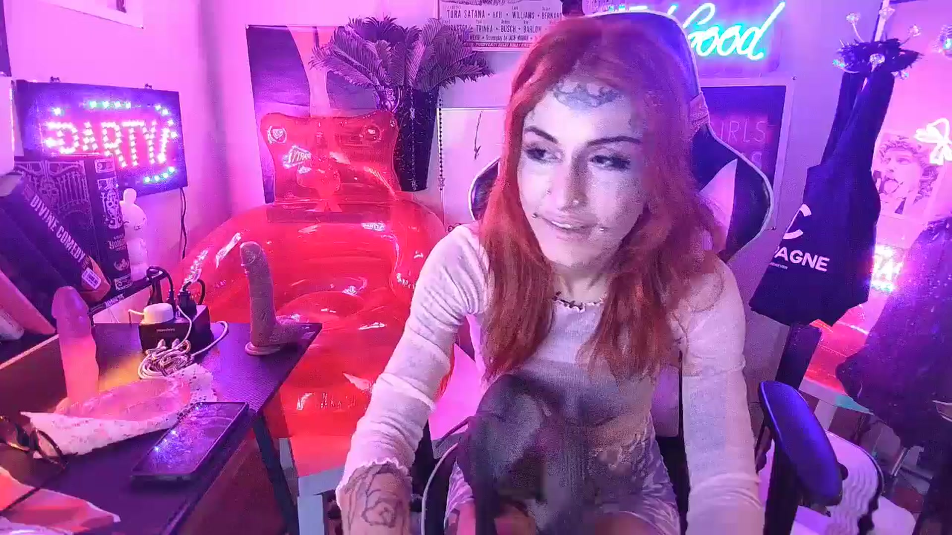 Gallery image thumbnail from BashXbunny's myfreecams stream on, 08/30/2024, 08:54 image 10 of 20