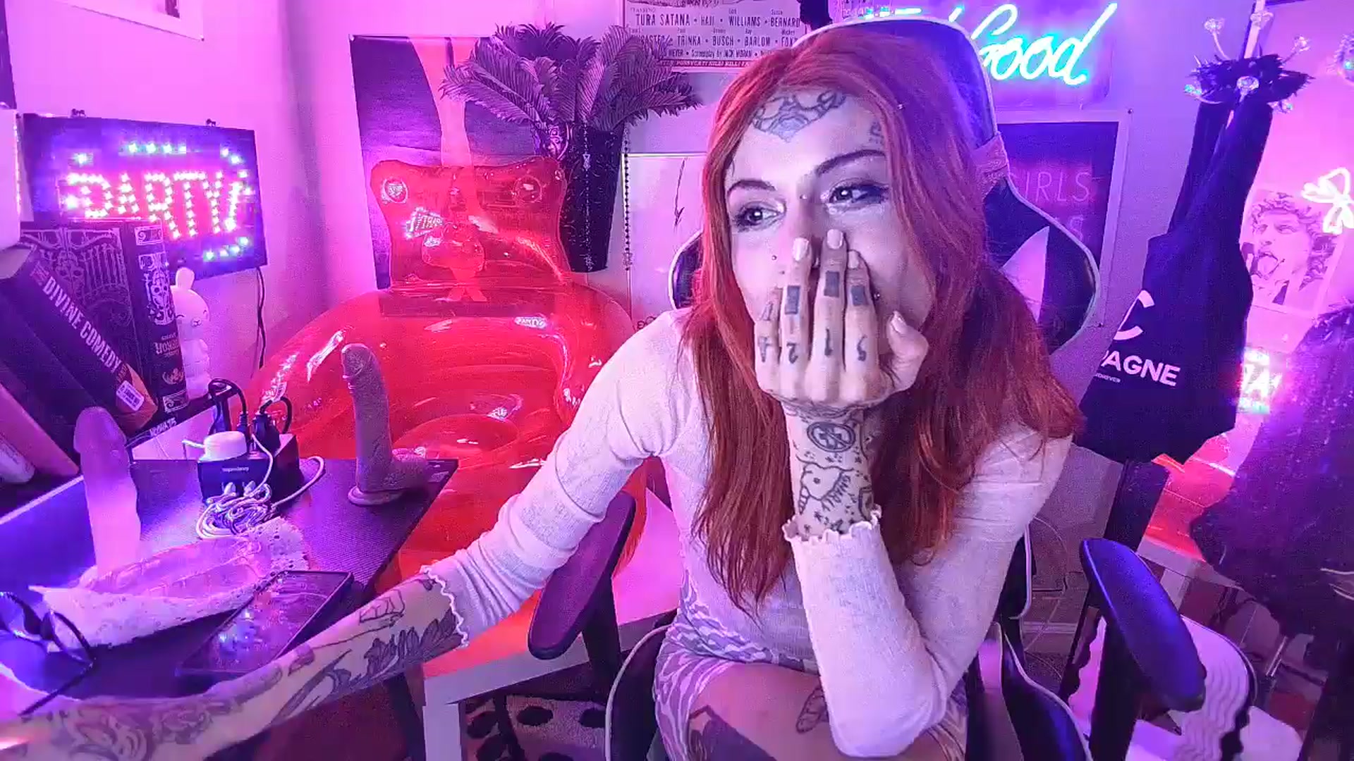 Gallery image thumbnail from BashXbunny's myfreecams stream on, 08/30/2024, 08:54 image 19 of 20