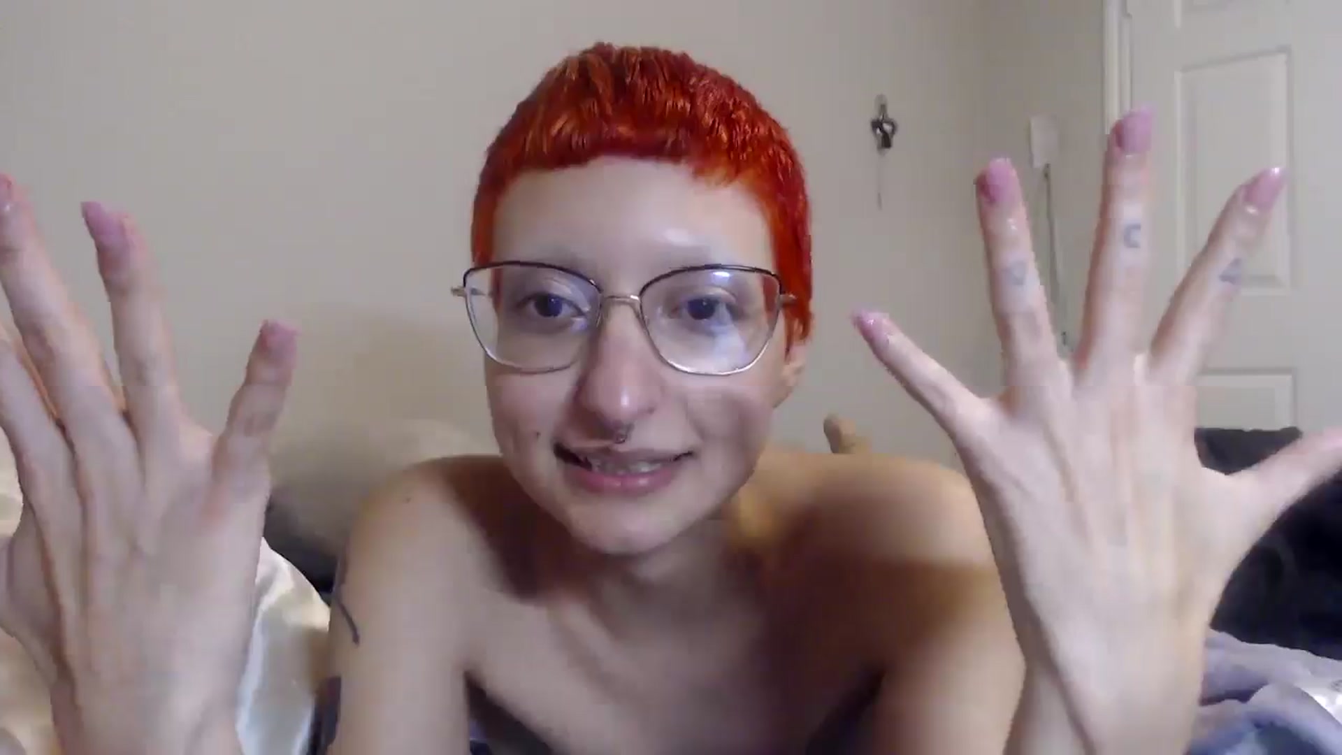 Gallery image thumbnail from Basilvv1's myfreecams stream on, 05/15/2025, 10:02 image 19 of 20