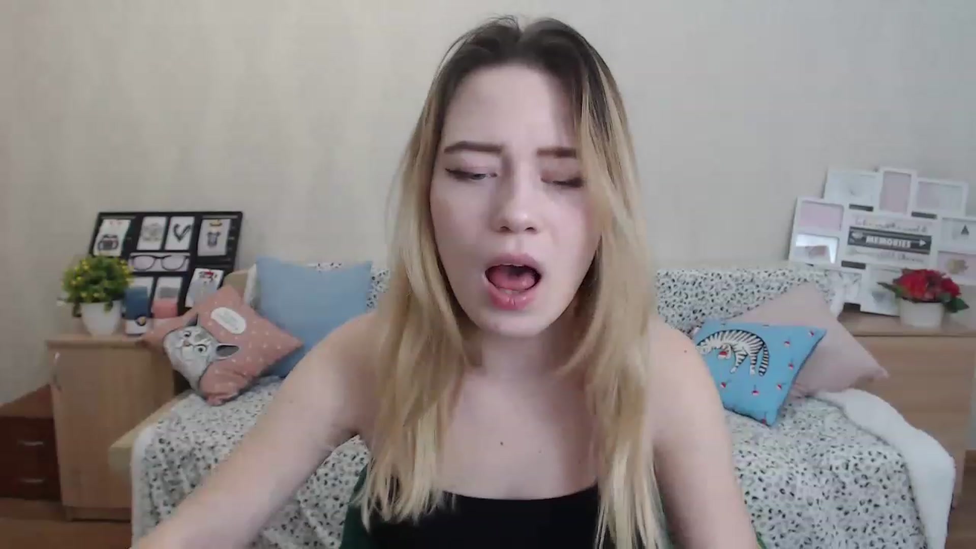 Gallery image thumbnail from Bayraktarka's myfreecams stream on, 12/01/2022, 14:26 image 10 of 20