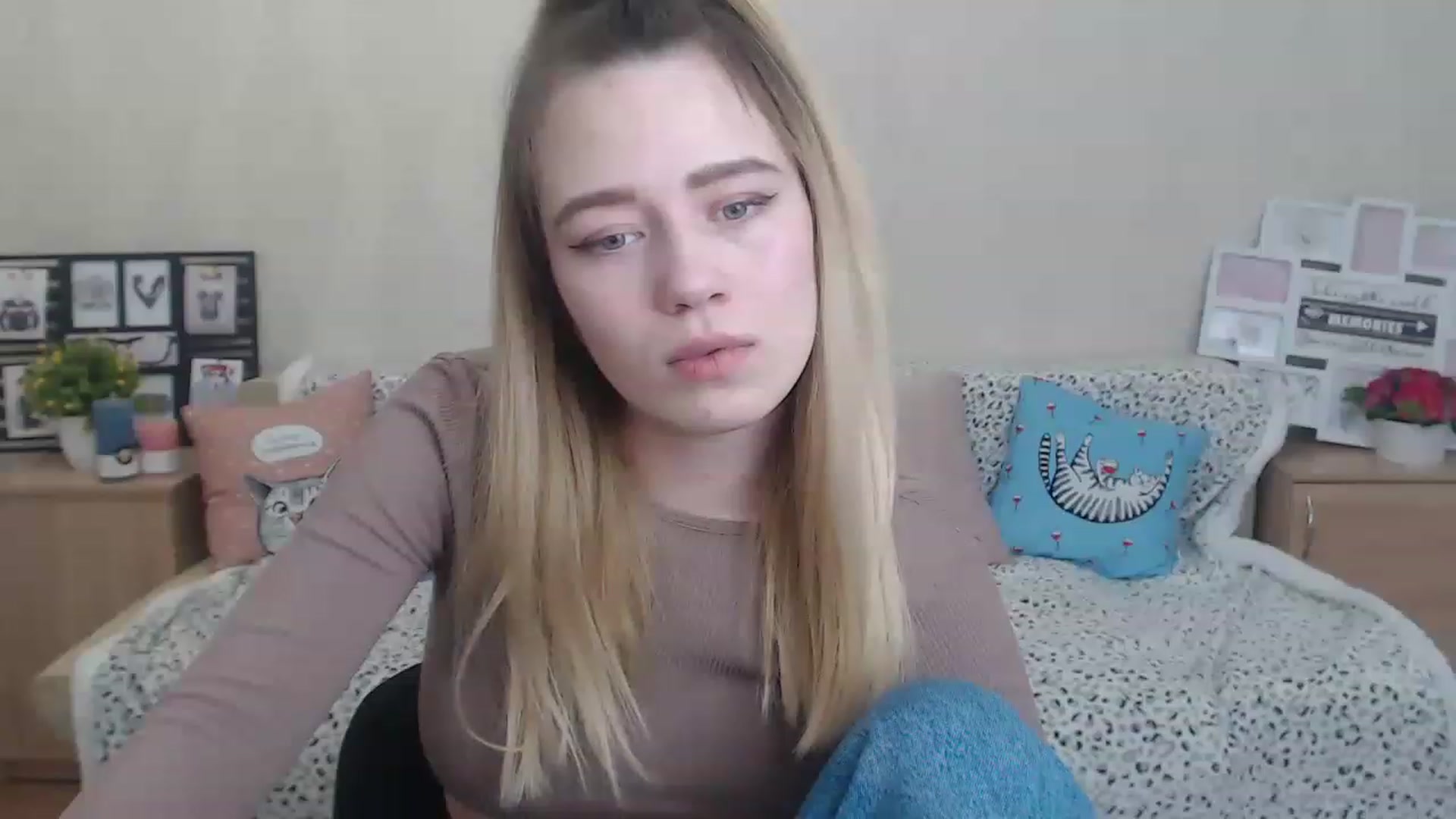Gallery image thumbnail from Bayraktarka's myfreecams stream on, 12/04/2022, 13:53 image 20 of 20