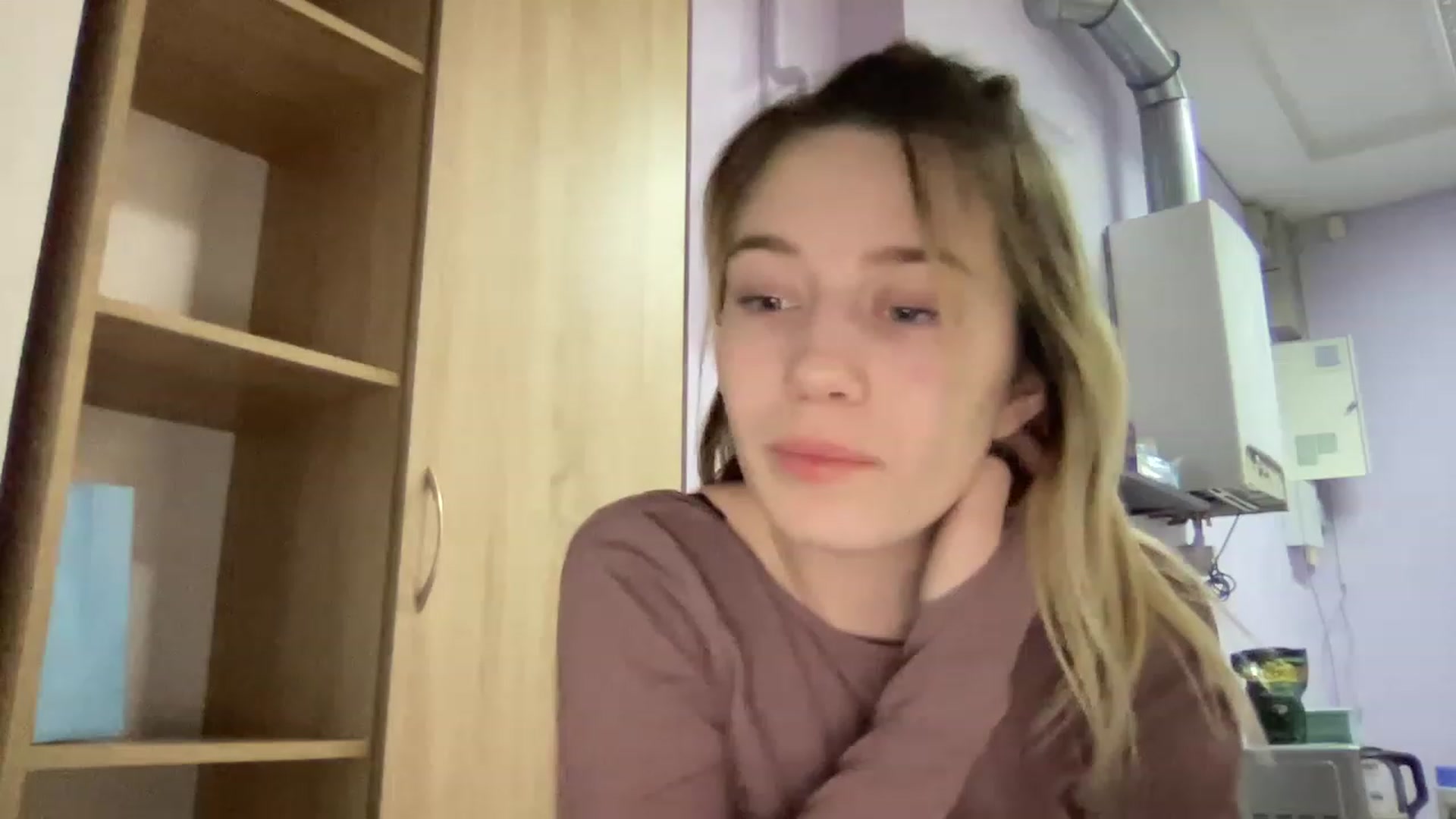 Gallery image thumbnail from Bayraktarka's myfreecams stream on, 12/09/2022, 14:47 image 16 of 20