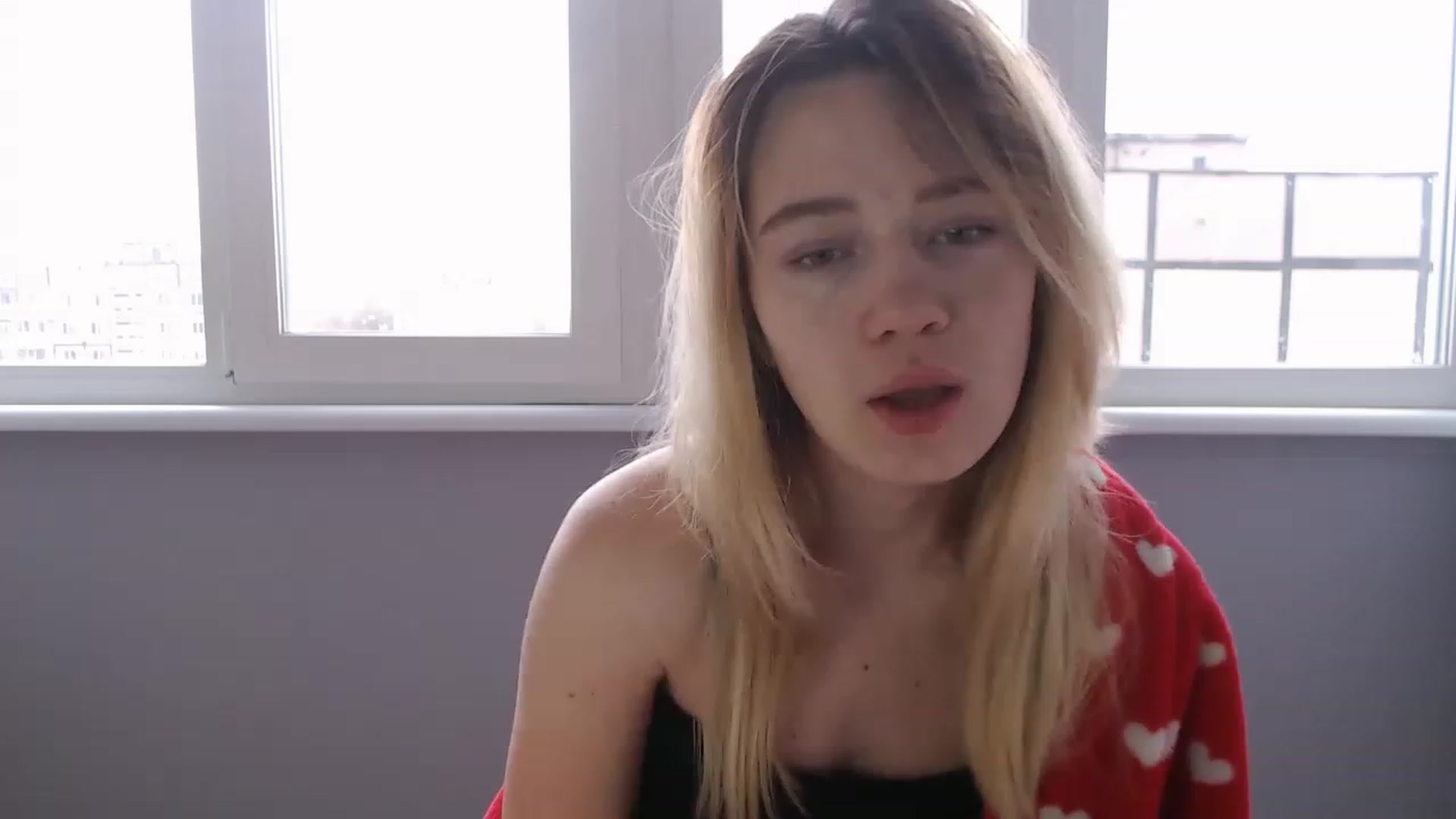 Gallery image thumbnail from Bayraktarka's myfreecams stream on, 12/11/2022, 09:23 image 1 of 20