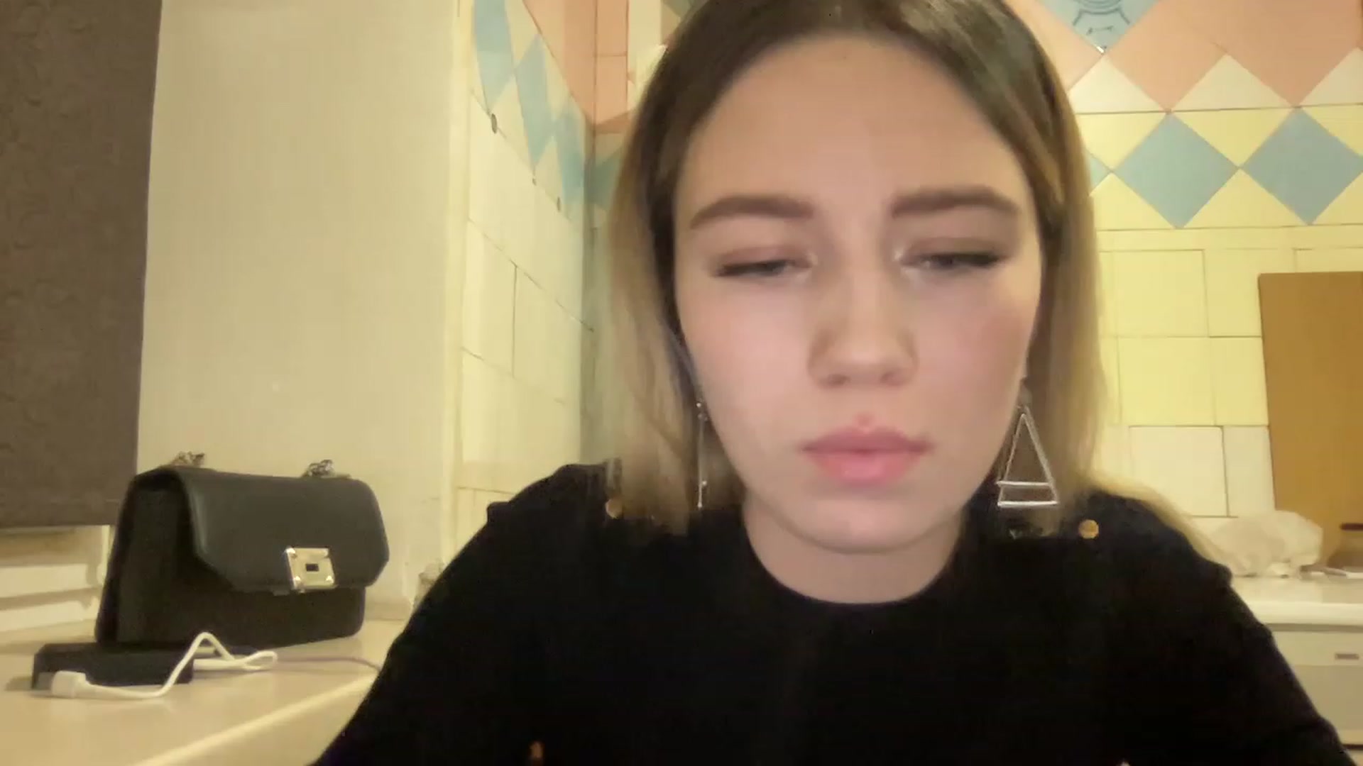 Gallery image thumbnail from Bayraktarka's myfreecams stream on, 12/23/2022, 16:39 image 2 of 20