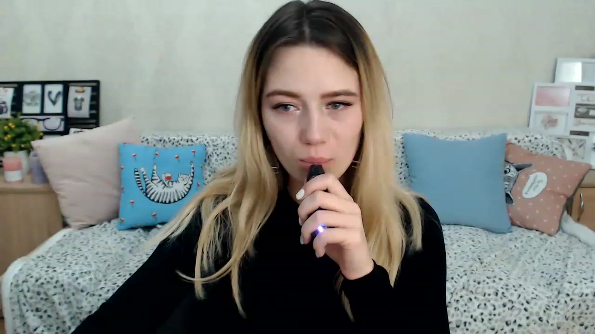 Gallery image thumbnail from Bayraktarka's myfreecams stream on, 12/24/2022, 15:23 image 20 of 20