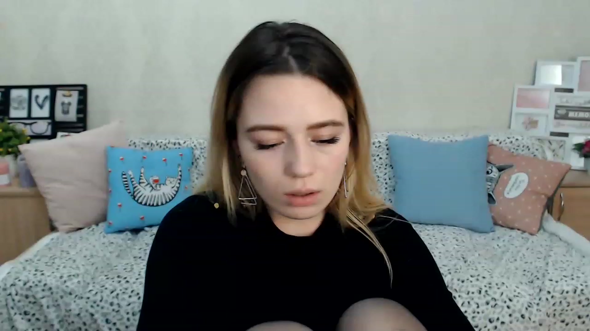 Gallery image thumbnail from Bayraktarka's myfreecams stream on, 12/24/2022, 16:16 image 7 of 20