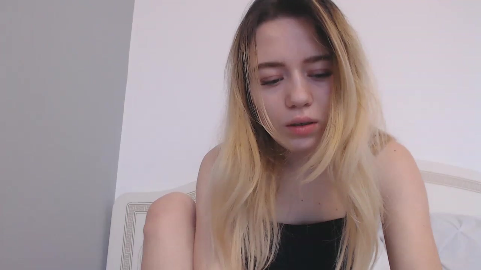 Gallery image thumbnail from Bayraktarka's myfreecams stream on, 12/30/2022, 10:16 image 14 of 20