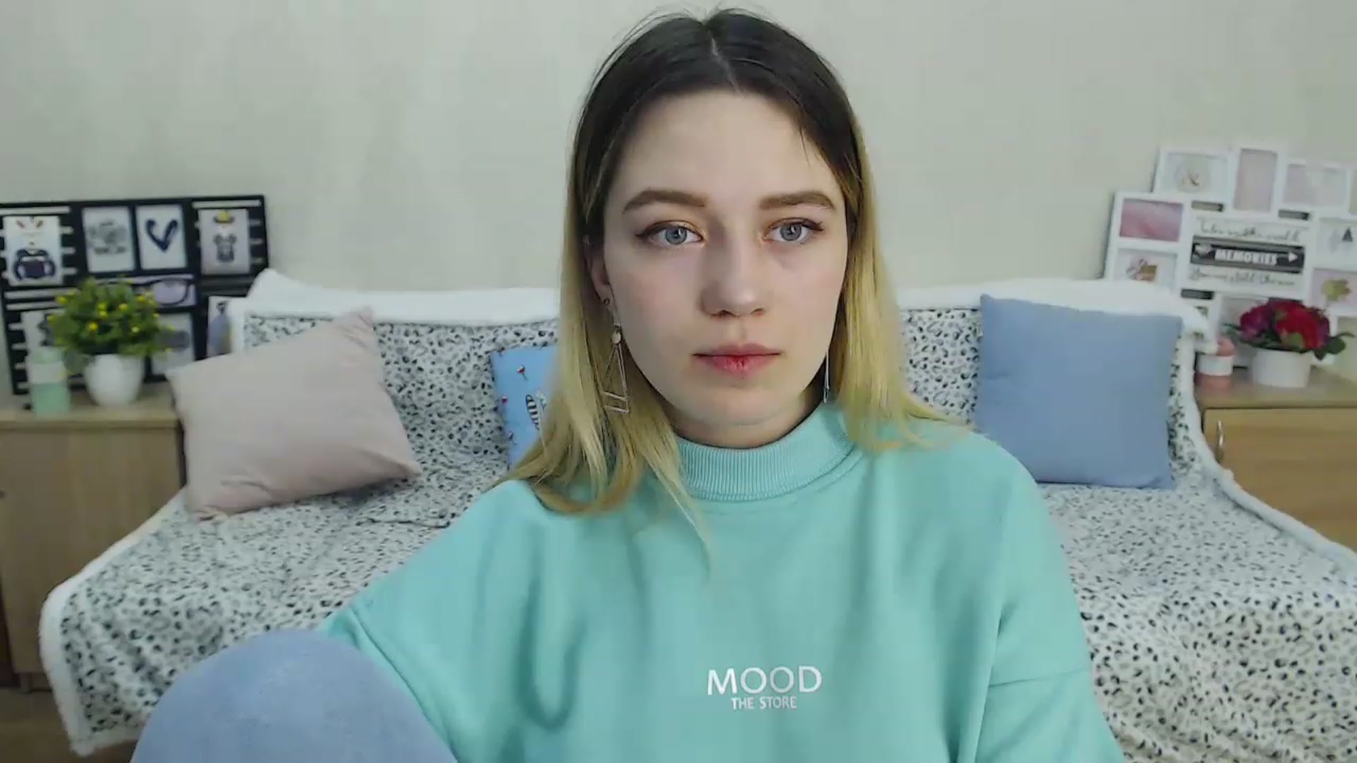 Gallery image thumbnail from Bayraktarka's myfreecams stream on, 01/15/2023, 16:03 image 12 of 20