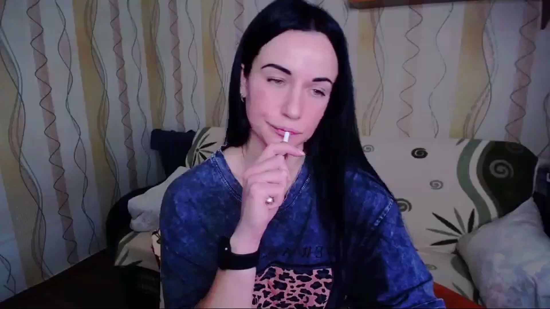 Gallery image thumbnail from BbEll's myfreecams stream on, 01/18/2025, 08:54 image 17 of 20