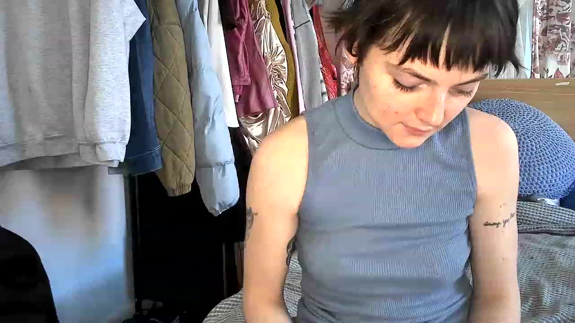 Gallery image thumbnail from Bb_Clover's myfreecams stream on, 04/03/2023, 13:24 image 16 of 20