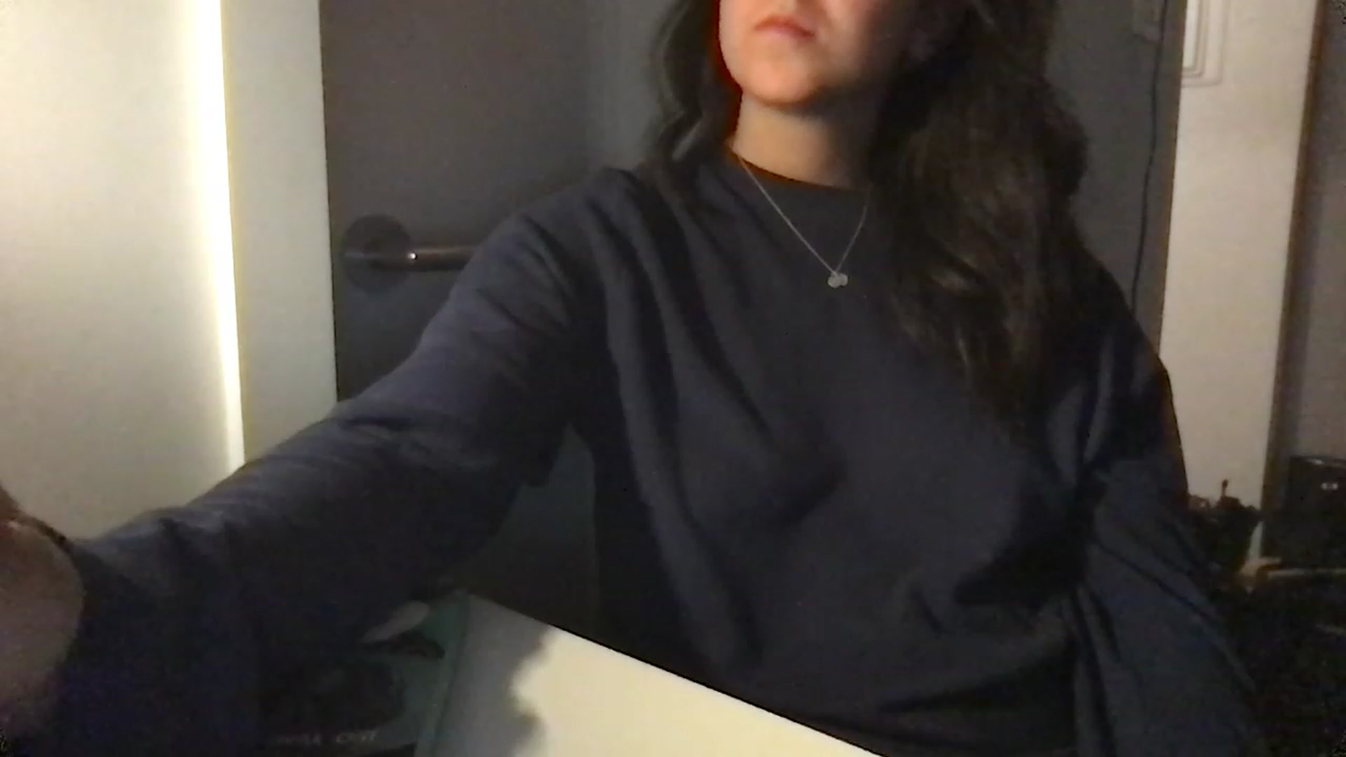 Gallery image thumbnail from Bblucia's myfreecams stream on, 03/06/2023, 20:44 image 18 of 20