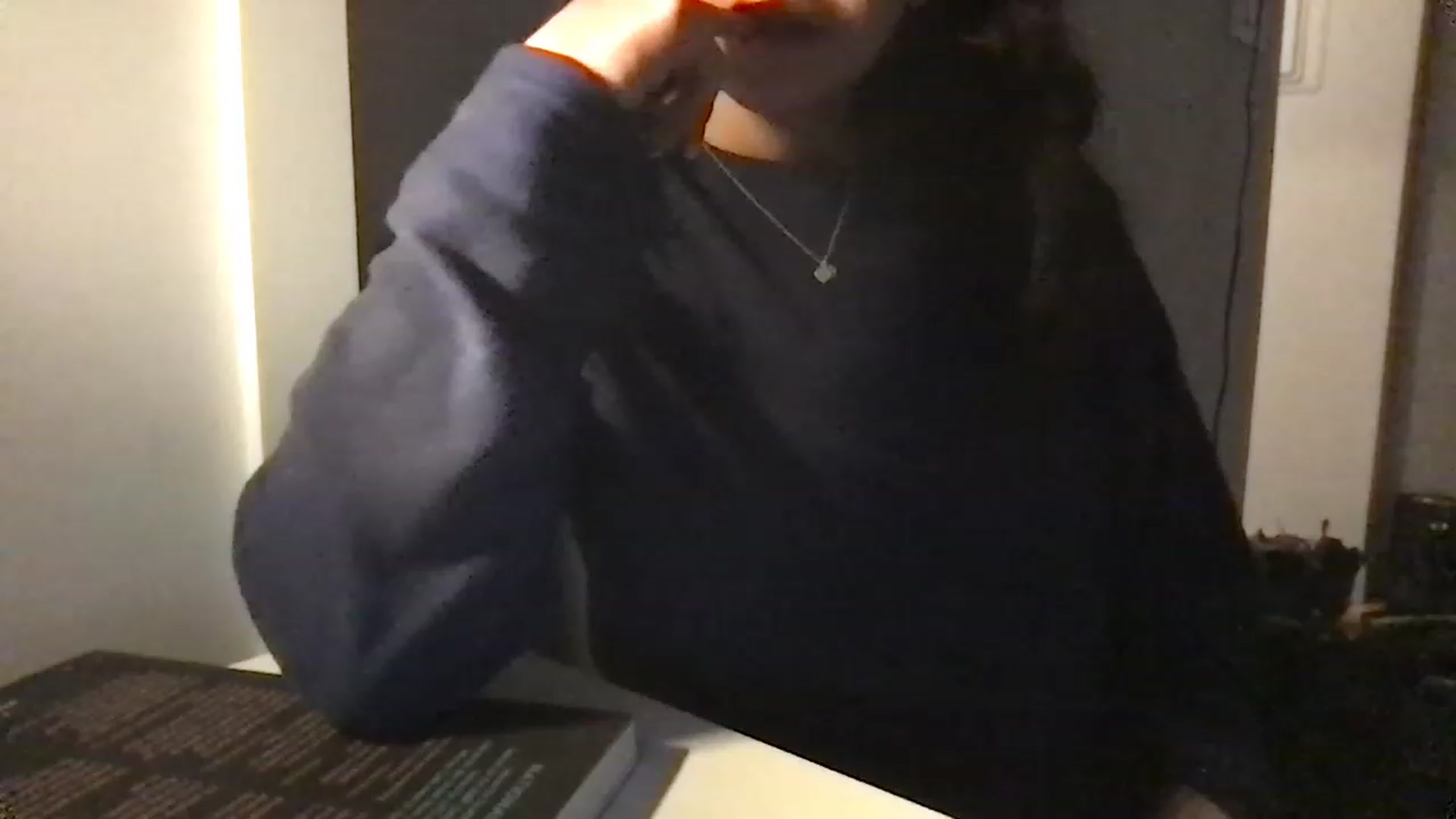 Gallery image thumbnail from Bblucia's myfreecams stream on, 03/06/2023, 20:44 image 8 of 20