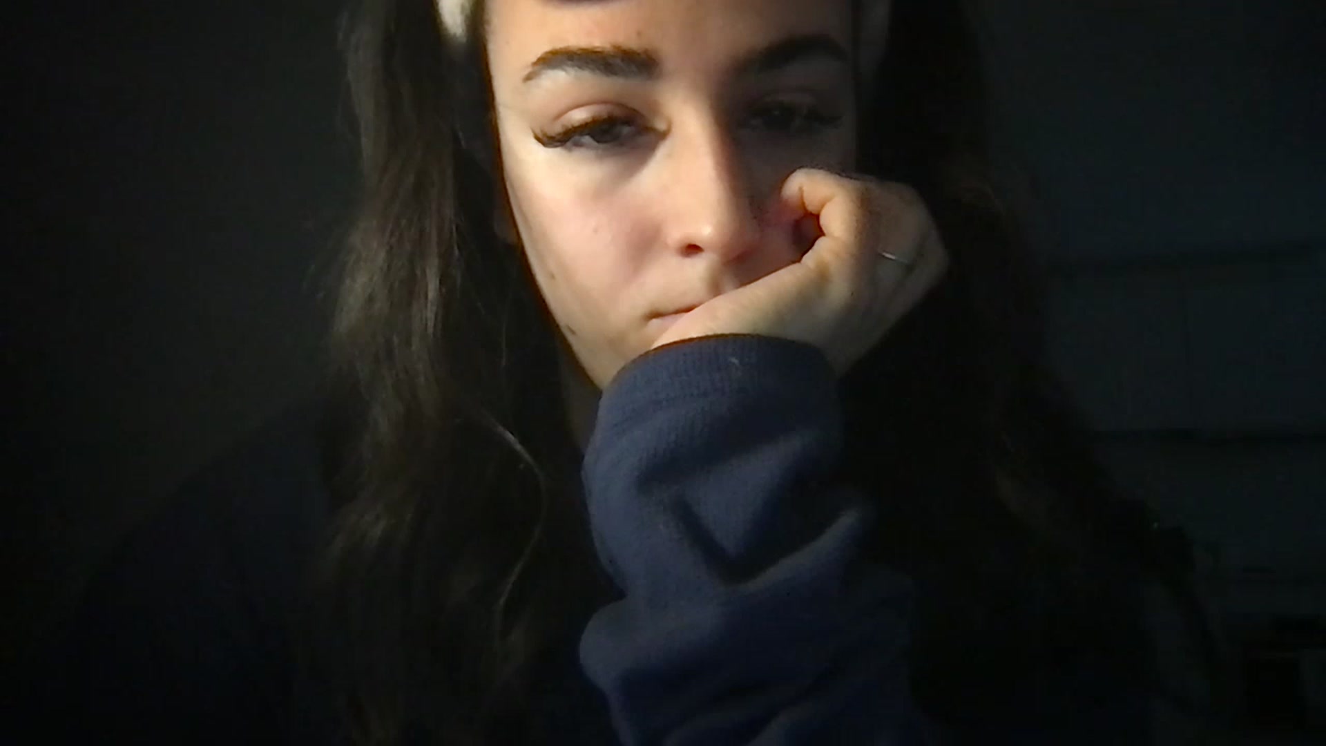 Gallery image thumbnail from Bblucia's myfreecams stream on, 03/08/2023, 17:59 image 1 of 20