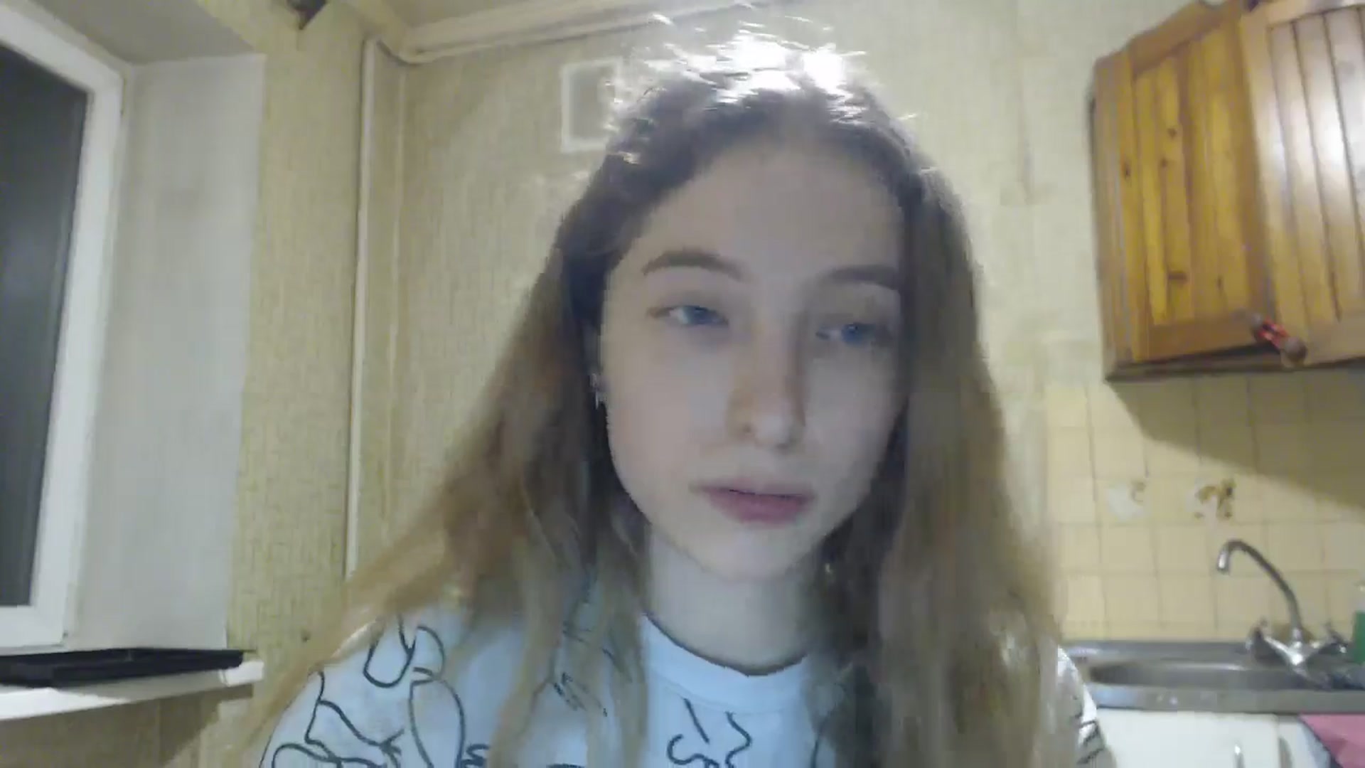 Gallery image thumbnail from BbyCute's myfreecams stream on, 11/08/2024, 17:41 image 15 of 20