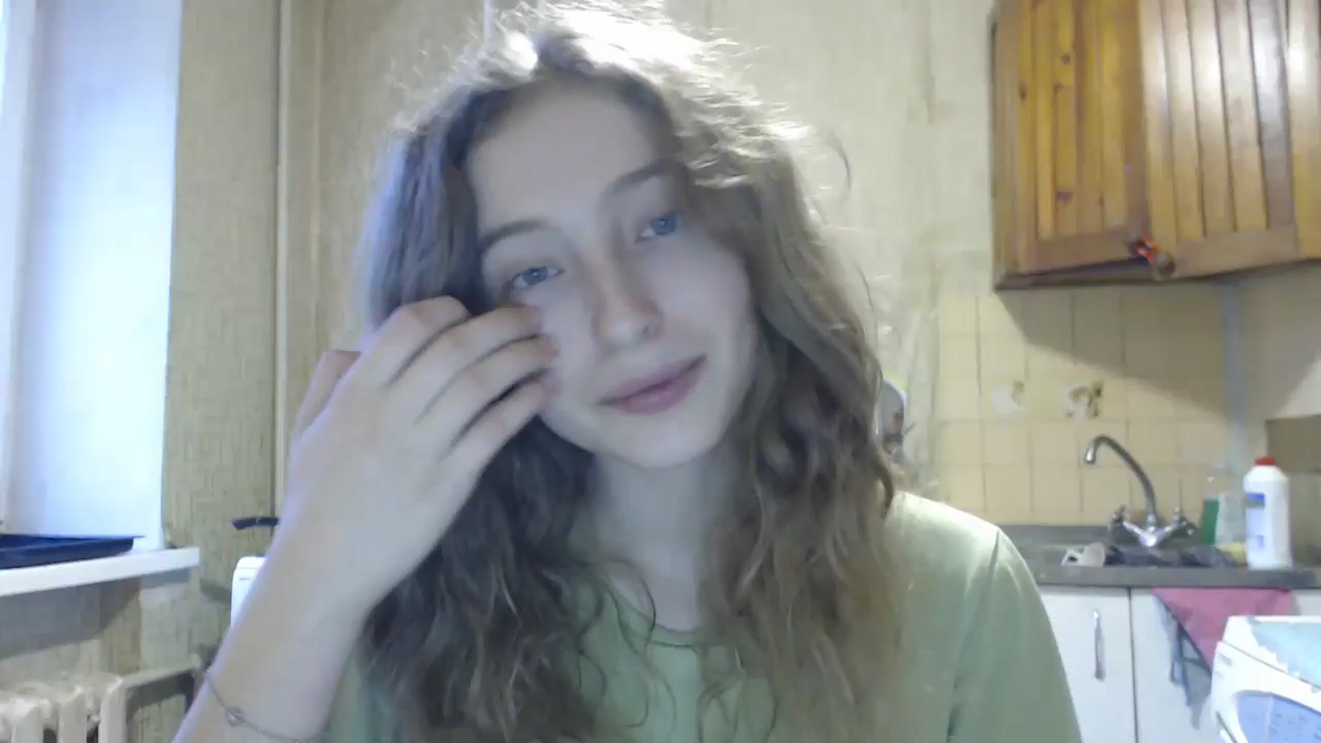 Gallery image thumbnail from BbyCute's myfreecams stream on, 11/10/2024, 13:28 image 7 of 20