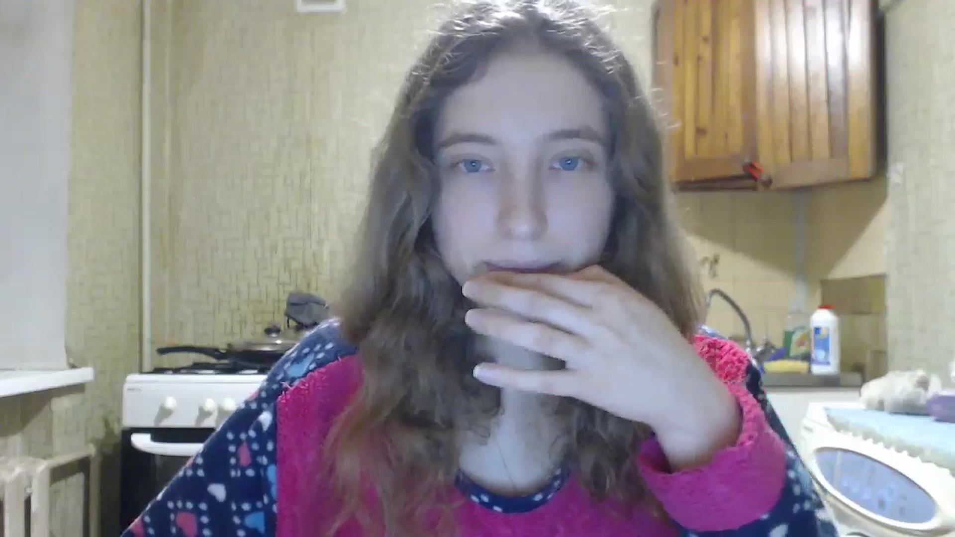 Gallery image thumbnail from BbyCute's myfreecams stream on, 12/09/2024, 18:26 image 12 of 20