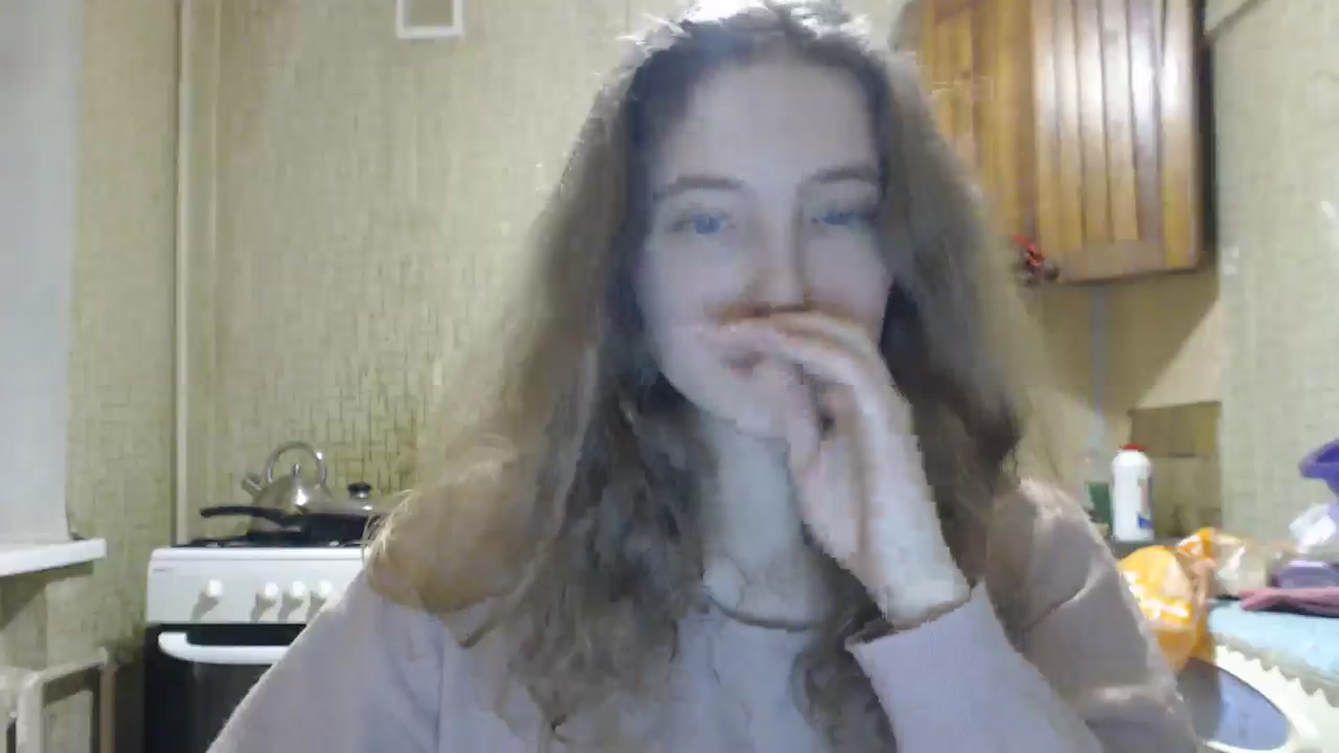 Gallery image thumbnail from BbyCute's myfreecams stream on, 12/20/2024, 16:32 image 17 of 20
