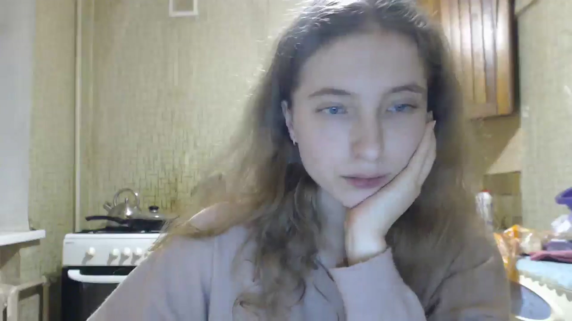 Gallery image thumbnail from BbyCute's myfreecams stream on, 12/20/2024, 16:32 image 11 of 20