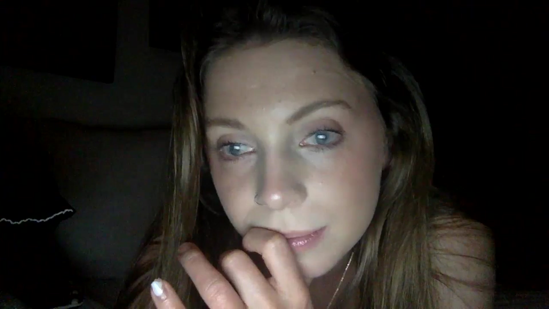 Gallery image thumbnail from Bbyainsley's myfreecams stream on, 06/11/2024, 02:38 image 17 of 20
