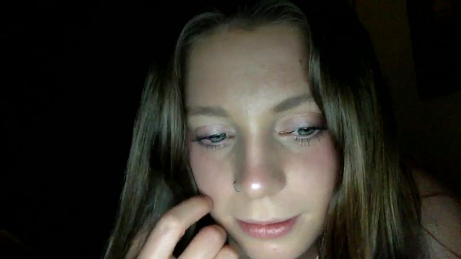 Gallery image thumbnail from Bbyainsley's myfreecams stream on, 09/06/2024, 02:20 image 7 of 20
