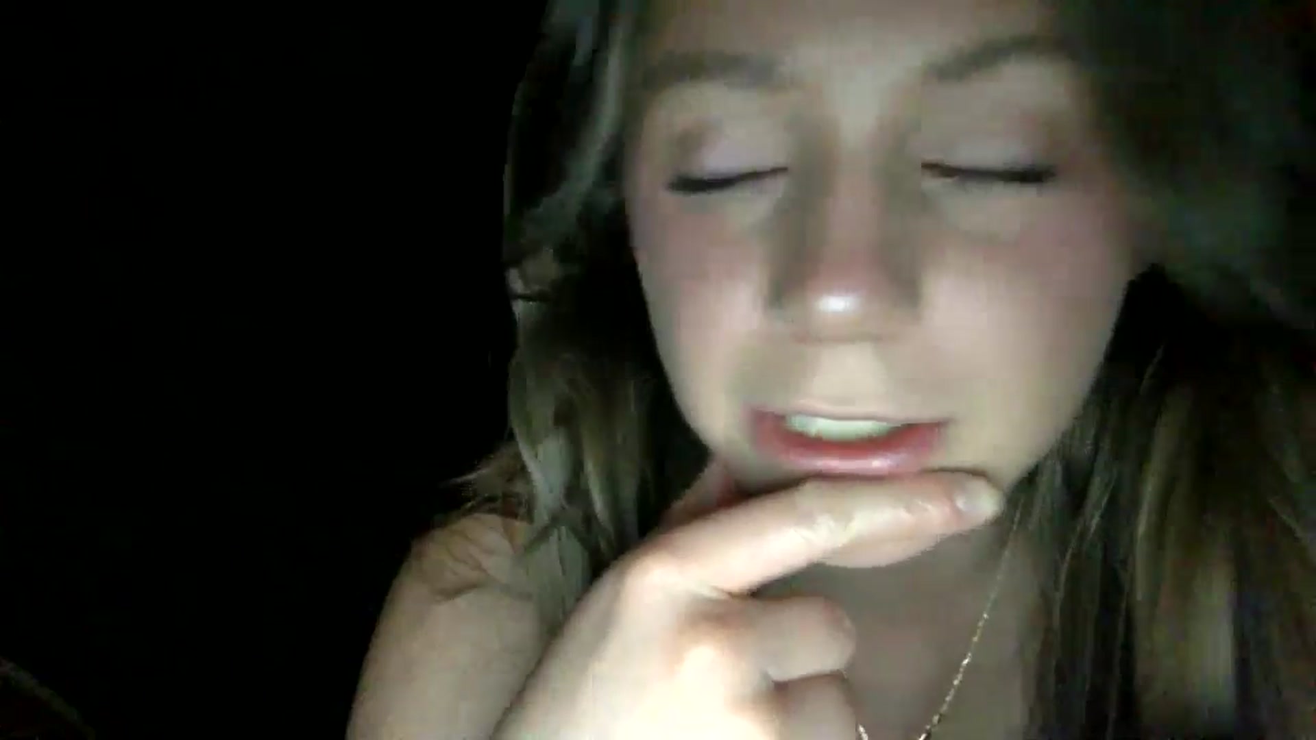 Gallery image thumbnail from Bbyainsley's myfreecams stream on, 09/06/2024, 02:20 image 11 of 20