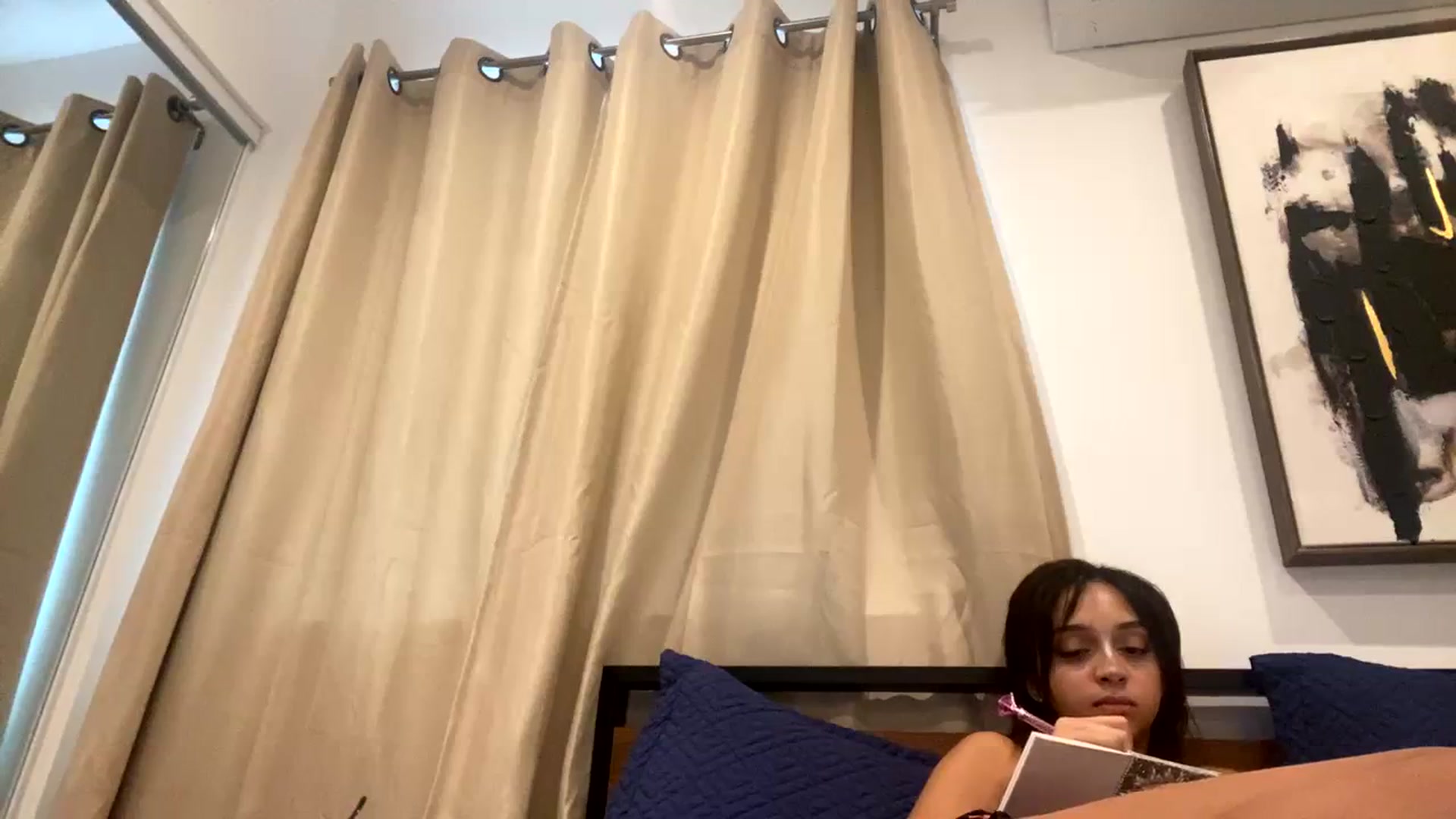 Gallery image thumbnail from Bbyekaterina's myfreecams stream on, 12/21/2023, 15:54 image 14 of 20