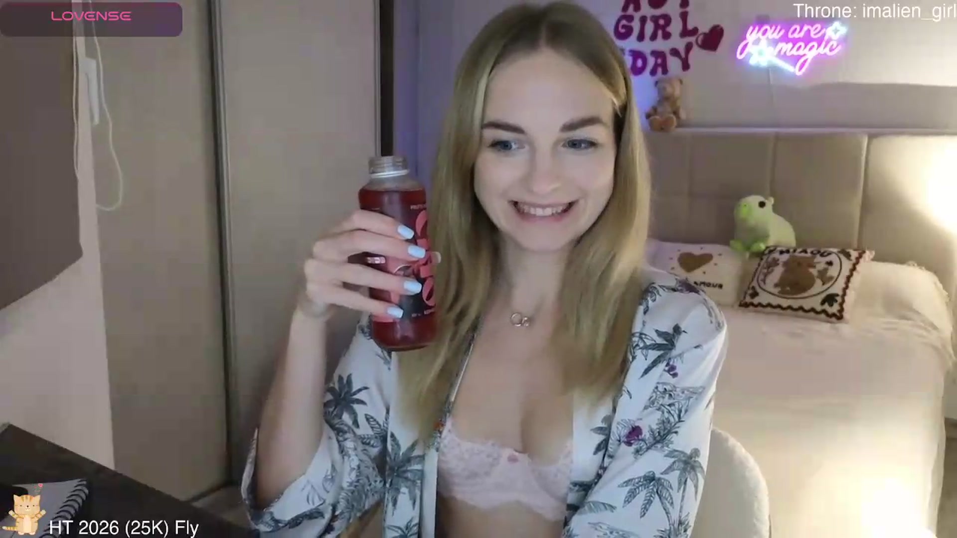 Gallery image thumbnail from BdayAlien's myfreecams stream on, 06/08/2026, 20:04 image 8 of 20