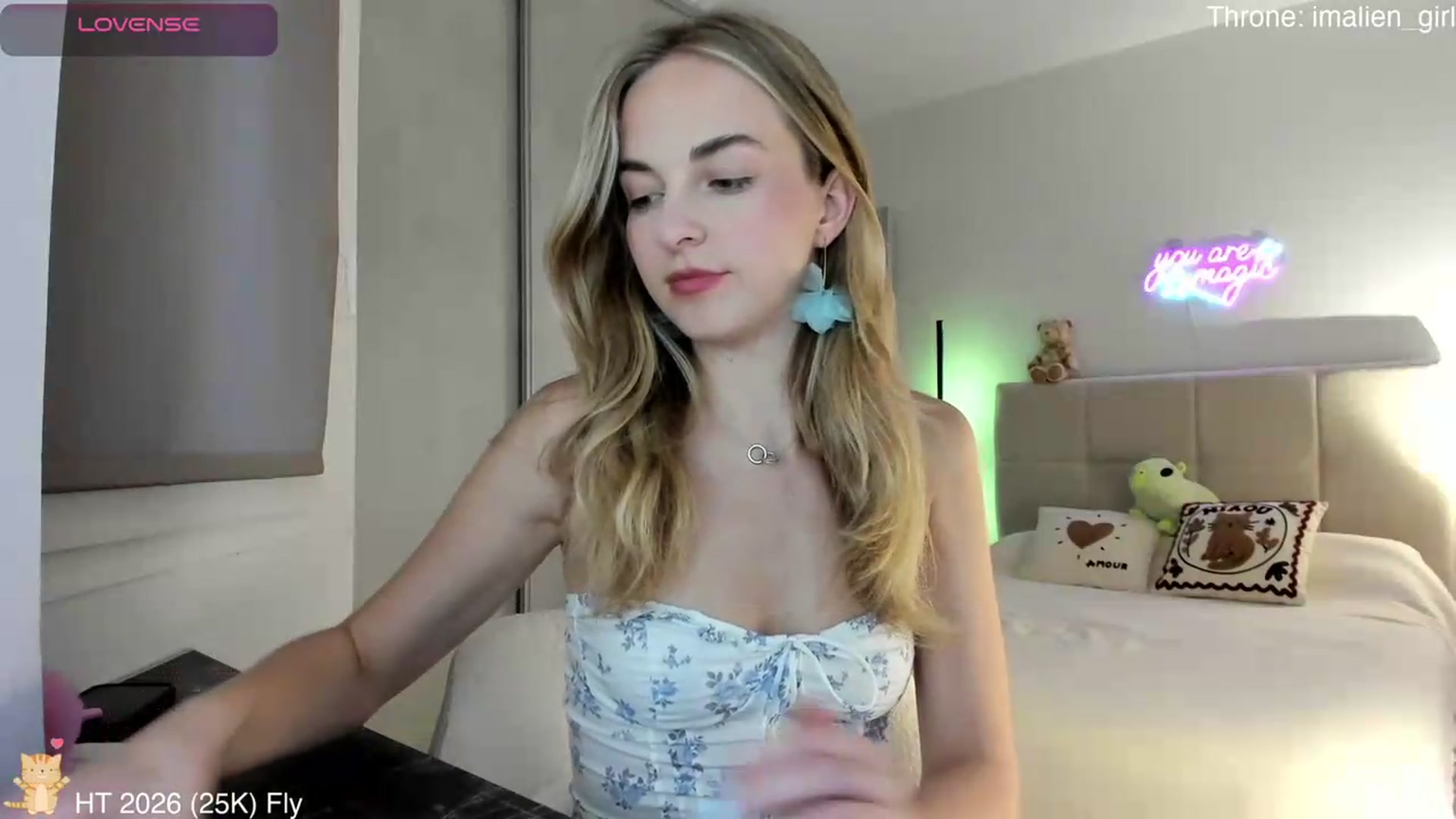 Gallery image thumbnail from BdayAlien's myfreecams stream on, 06/19/2026, 19:25 image 14 of 20