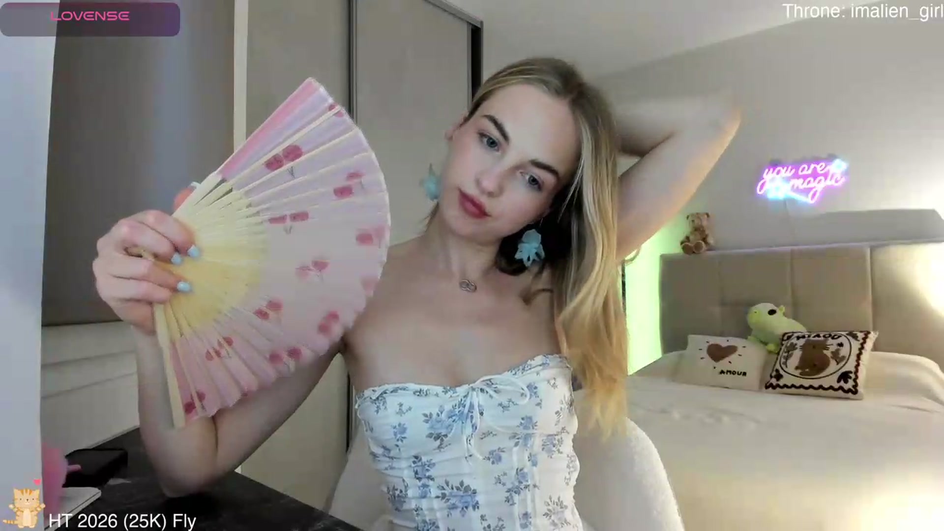 Gallery image thumbnail from BdayAlien's myfreecams stream on, 06/19/2026, 19:25 image 12 of 20