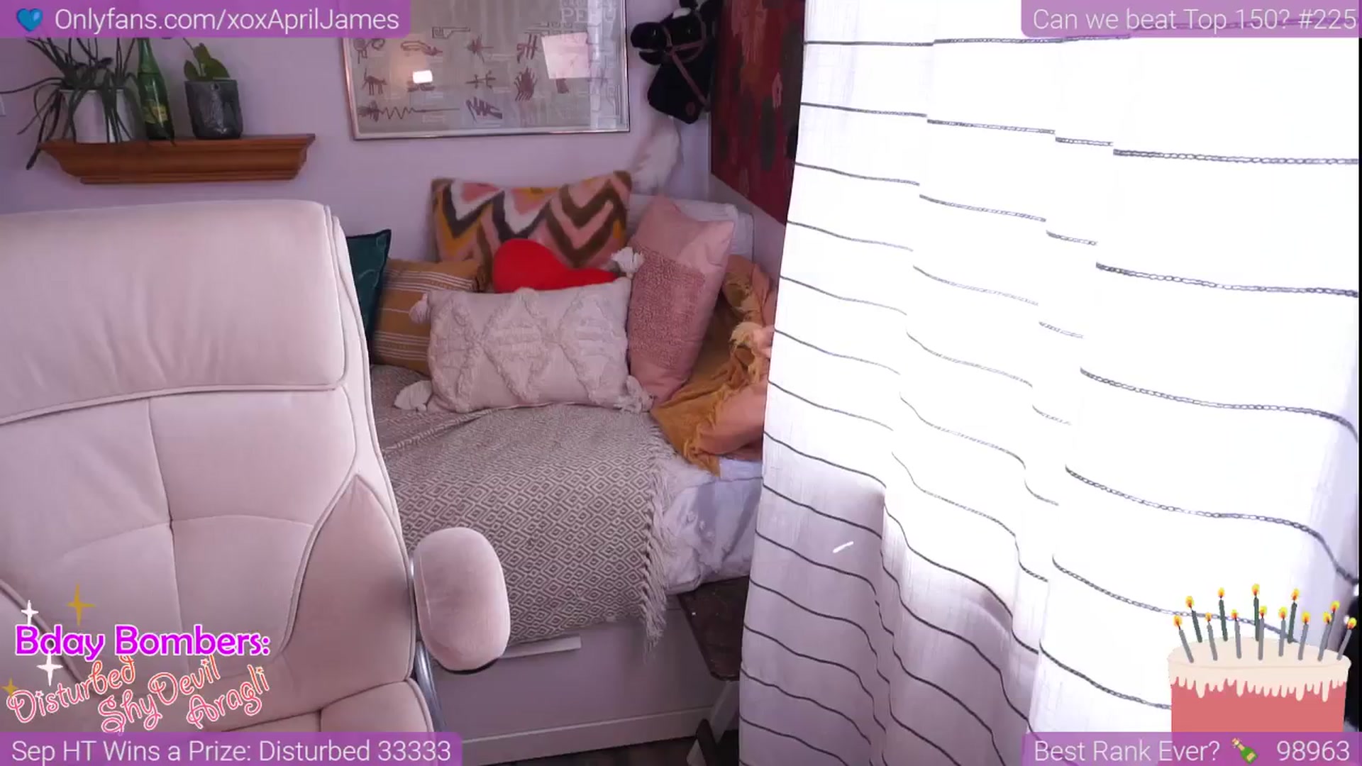 Gallery image thumbnail from BdayApril's myfreecams stream on, 09/21/2024, 18:46 image 3 of 20