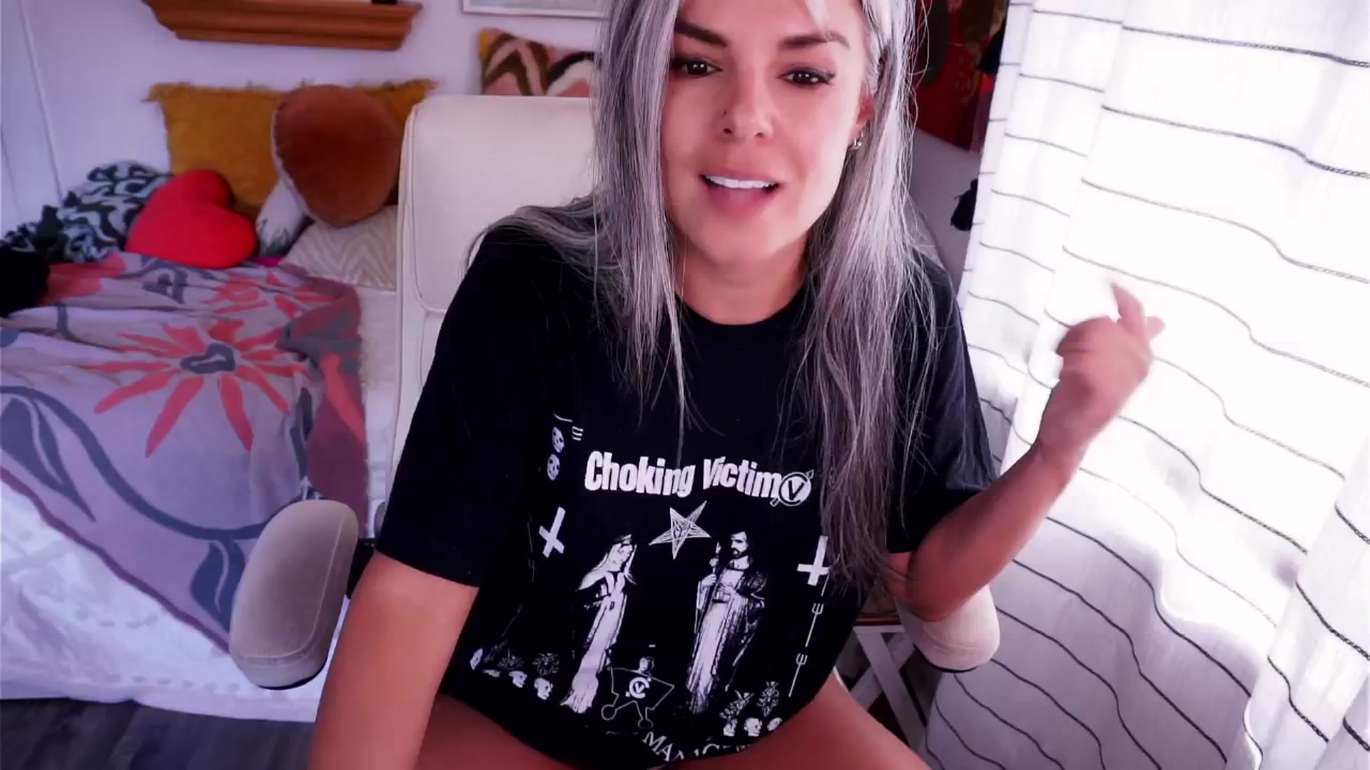 Gallery image thumbnail from BdayApril's myfreecams stream on, 09/06/2025, 19:29 image 4 of 20