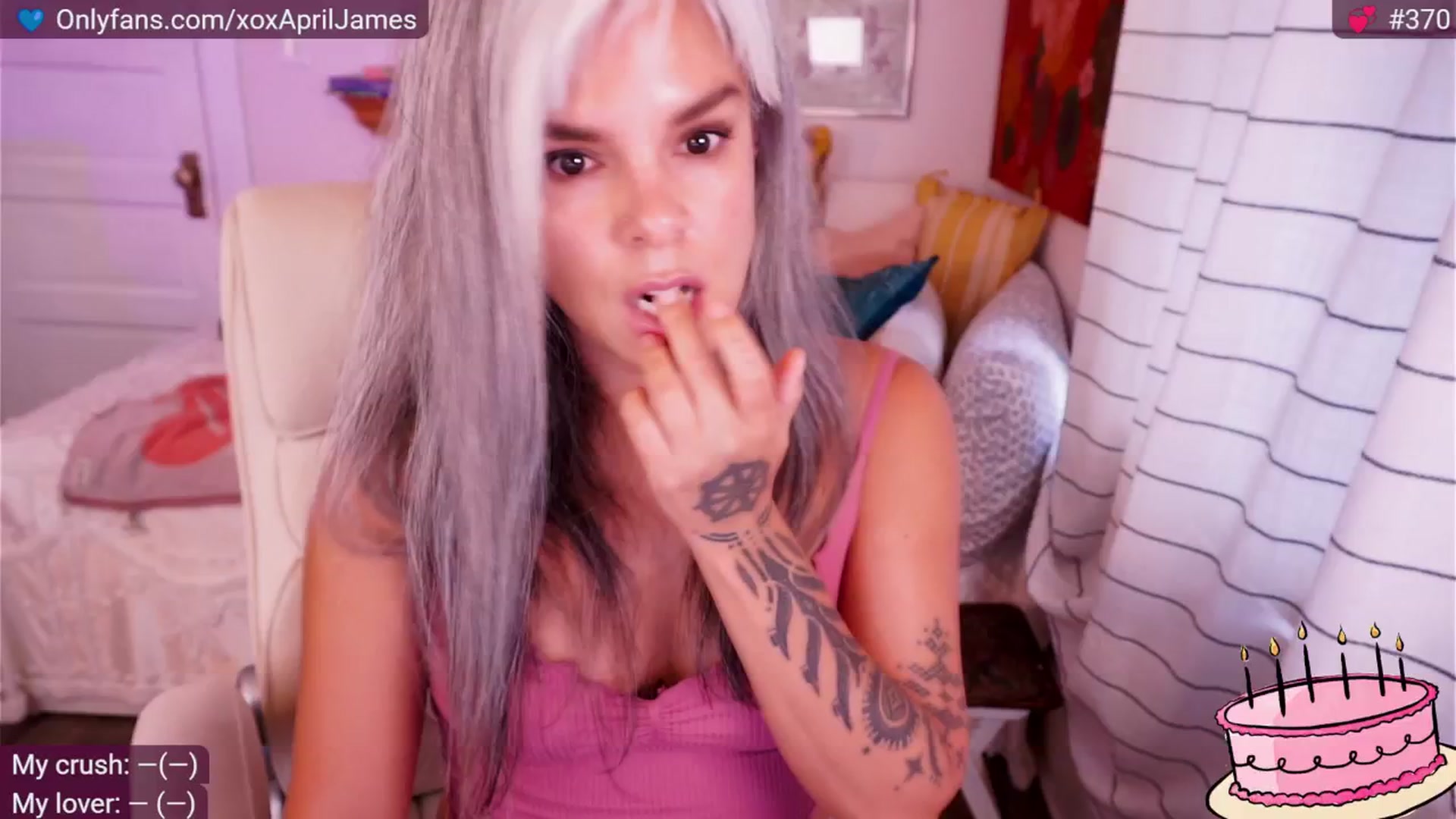 Gallery image thumbnail from BdayApril's myfreecams stream on, 09/11/2025, 24:02 image 2 of 20