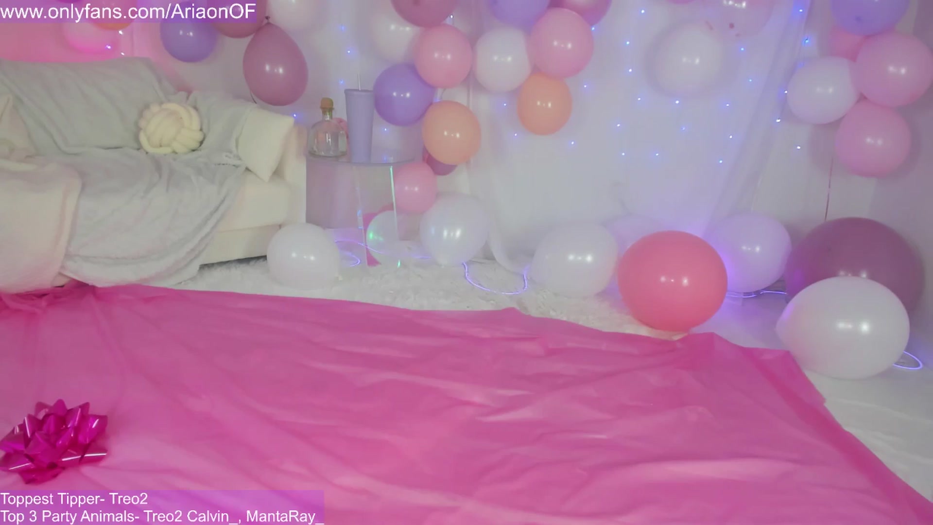 Gallery image thumbnail from BdayAria's myfreecams stream on, 06/09/2025, 06:23 image 8 of 20