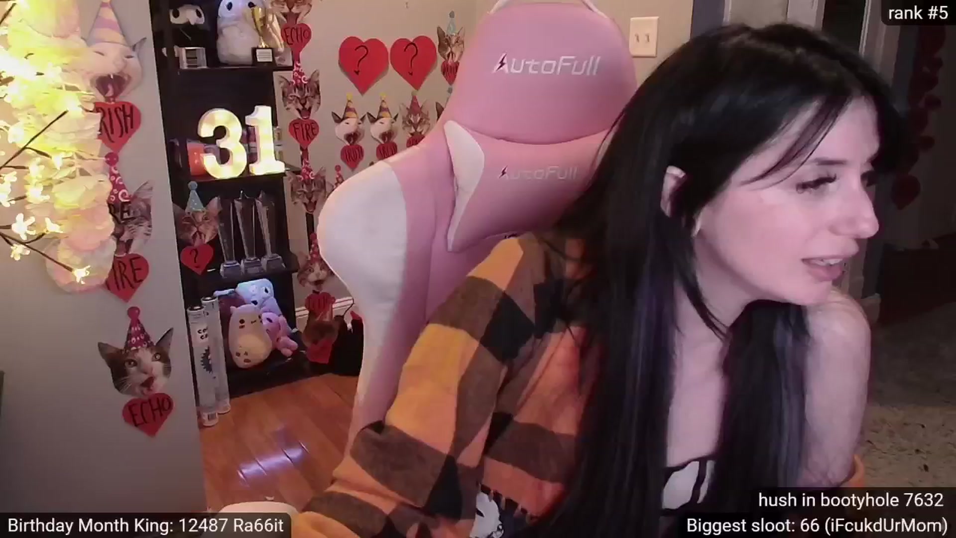 Gallery image thumbnail from BdayAriel's myfreecams stream on, 06/13/2024, 03:44 image 5 of 20