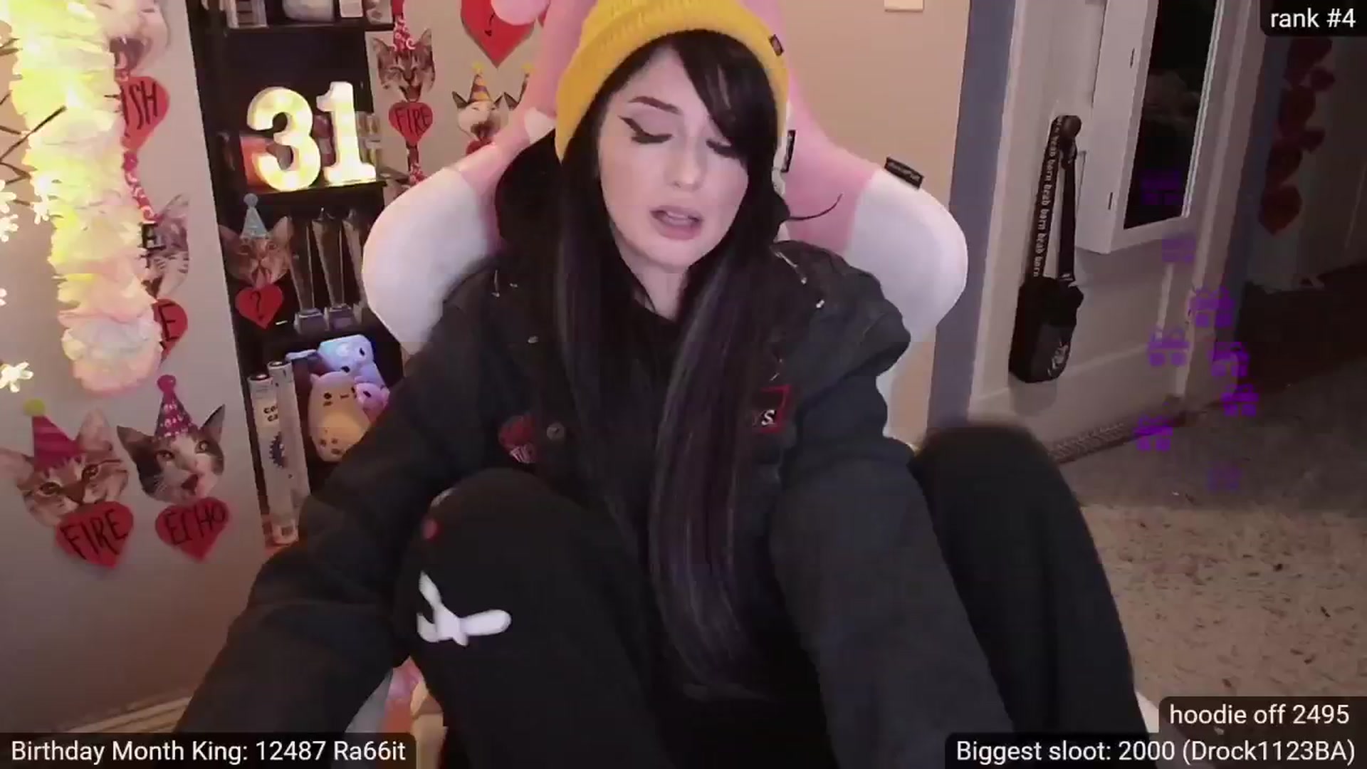Gallery image thumbnail from BdayAriel's myfreecams stream on, 06/14/2024, 04:02 image 3 of 20