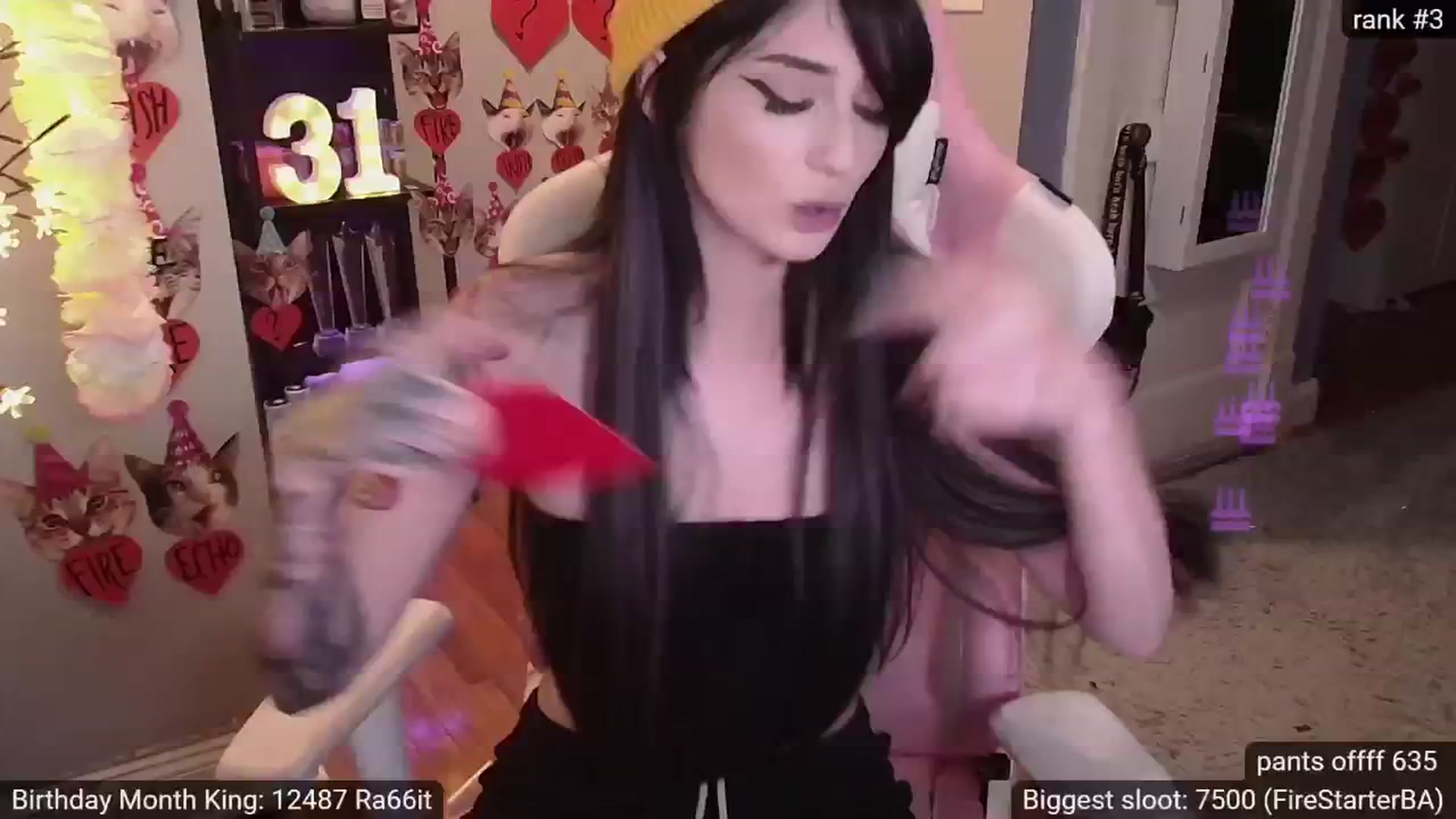 Gallery image thumbnail from BdayAriel's myfreecams stream on, 06/14/2024, 04:02 image 6 of 20
