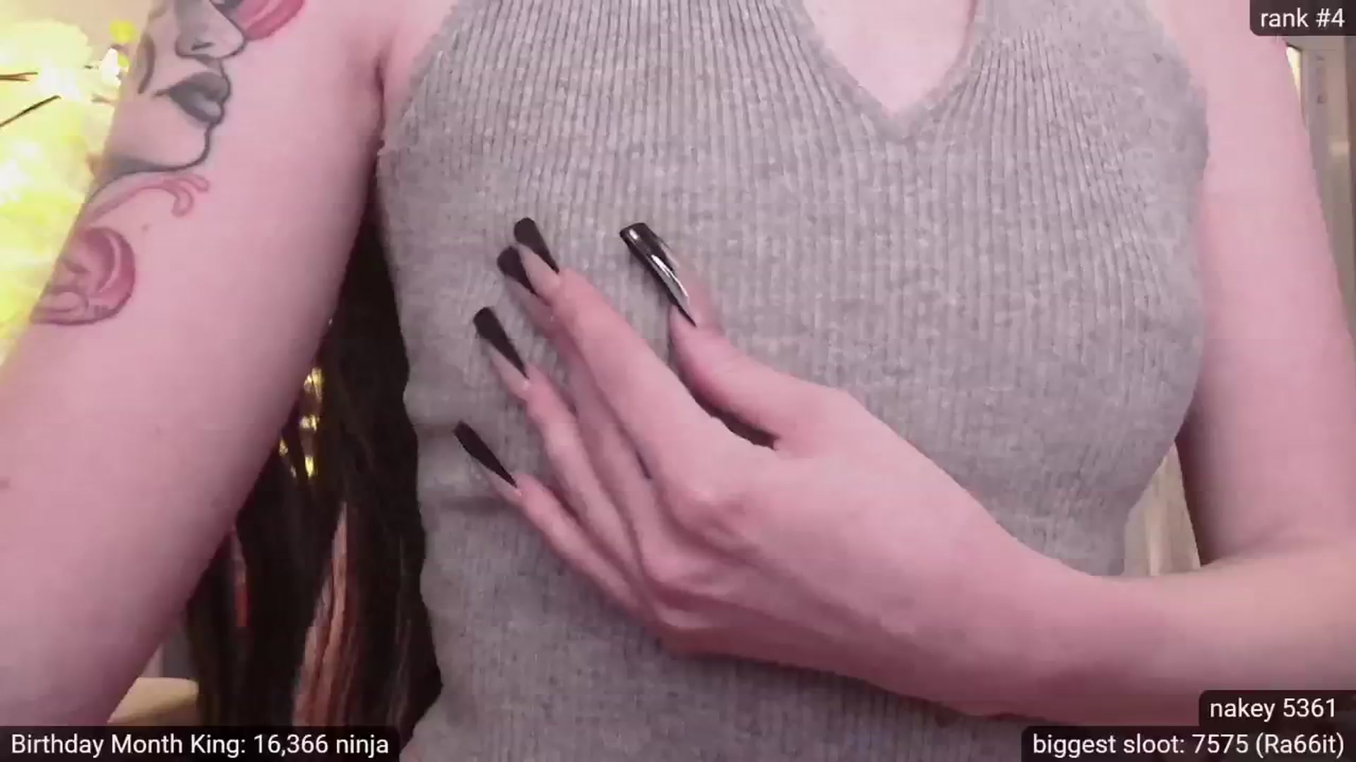 Gallery image thumbnail from BdayAriel's myfreecams stream on, 06/16/2024, 07:12 image 10 of 20