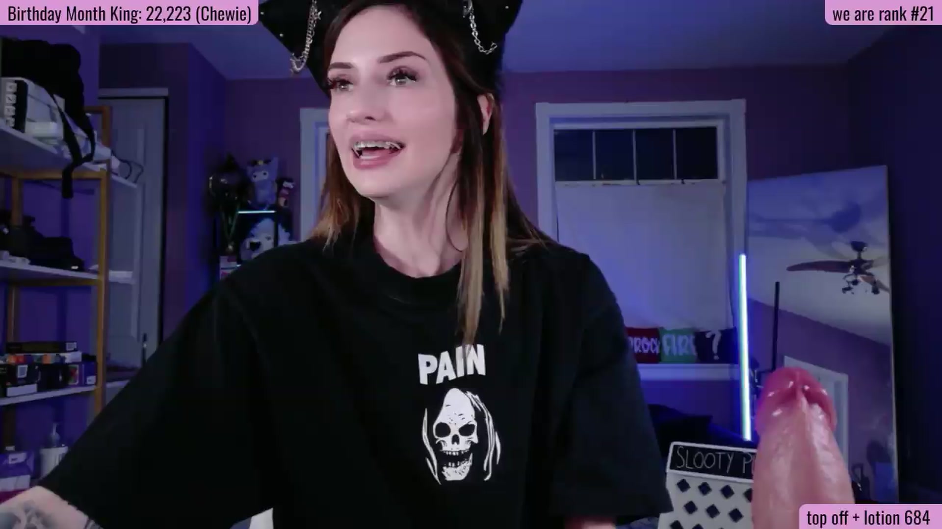 Gallery image thumbnail from BdayAriel's myfreecams stream on, 06/19/2026, 03:40 image 9 of 20