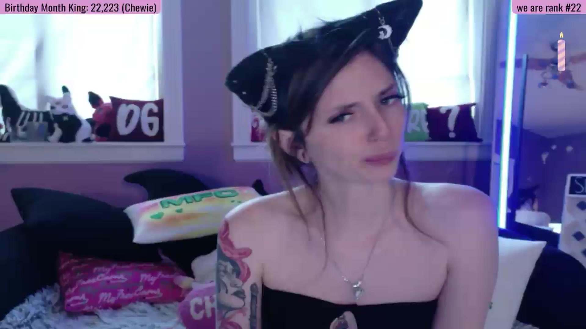 Gallery image thumbnail from BdayAriel's myfreecams stream on, 06/22/2026, 04:12 image 1 of 20